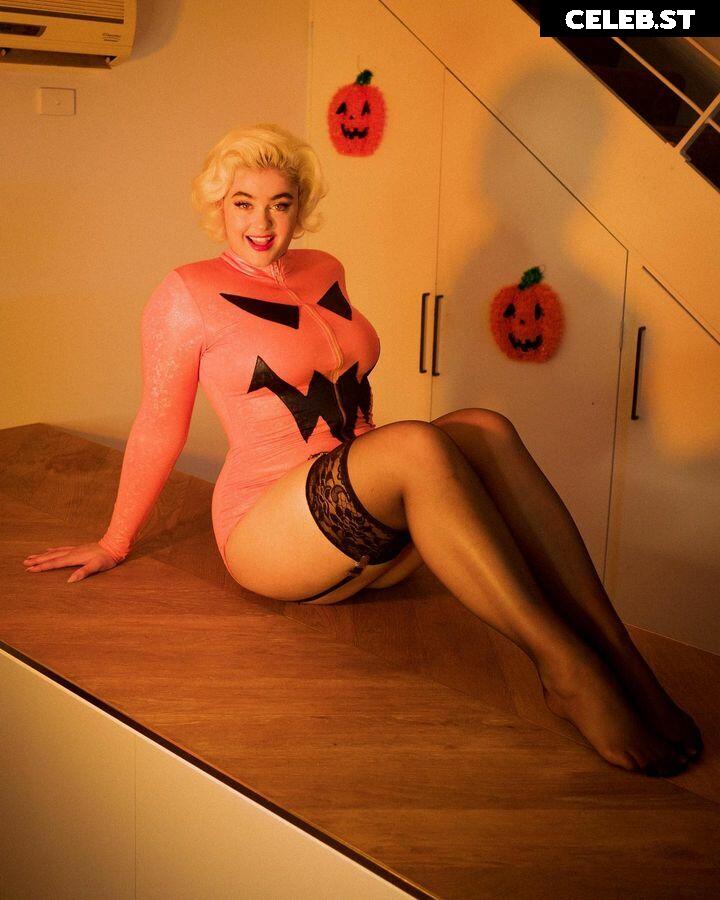 Stefania Ferrario Image 24653808