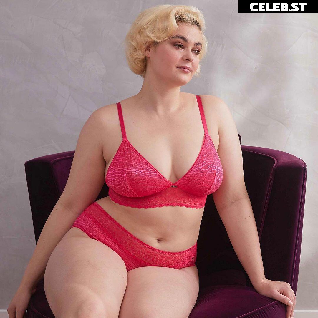 Stefania Ferrario Image 24653645