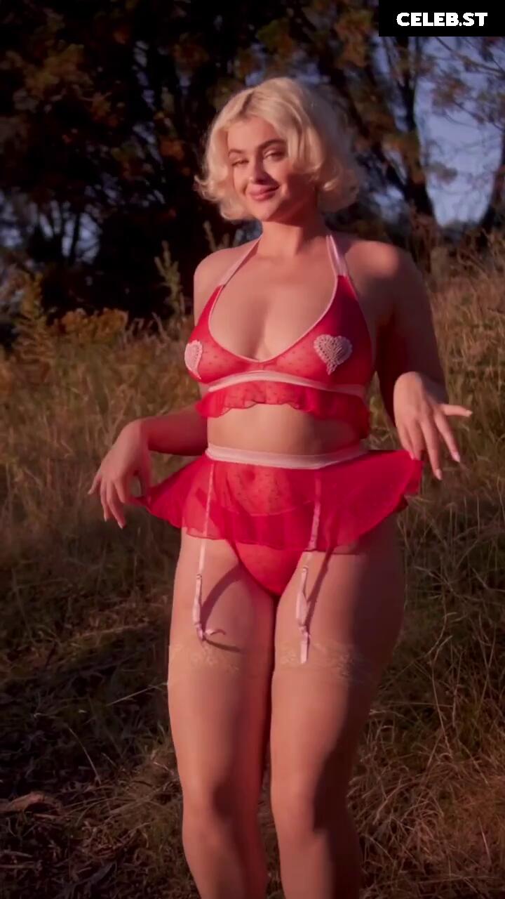 Stefania Ferrario Image 24653314