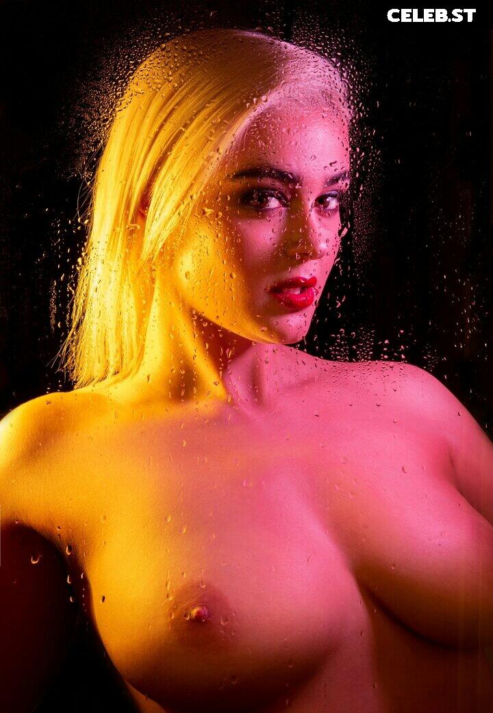 Stefania Ferrario Image 24653217