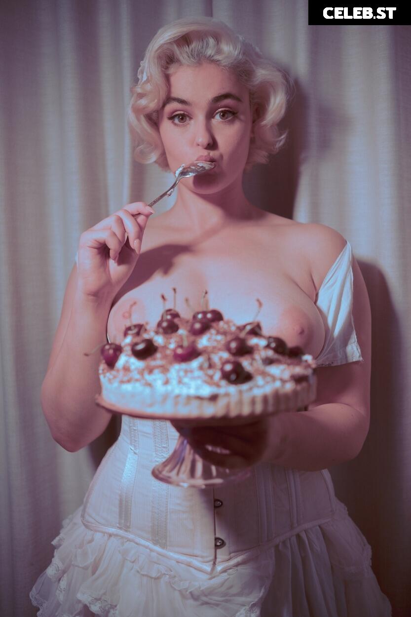 Stefania Ferrario Image 24653251
