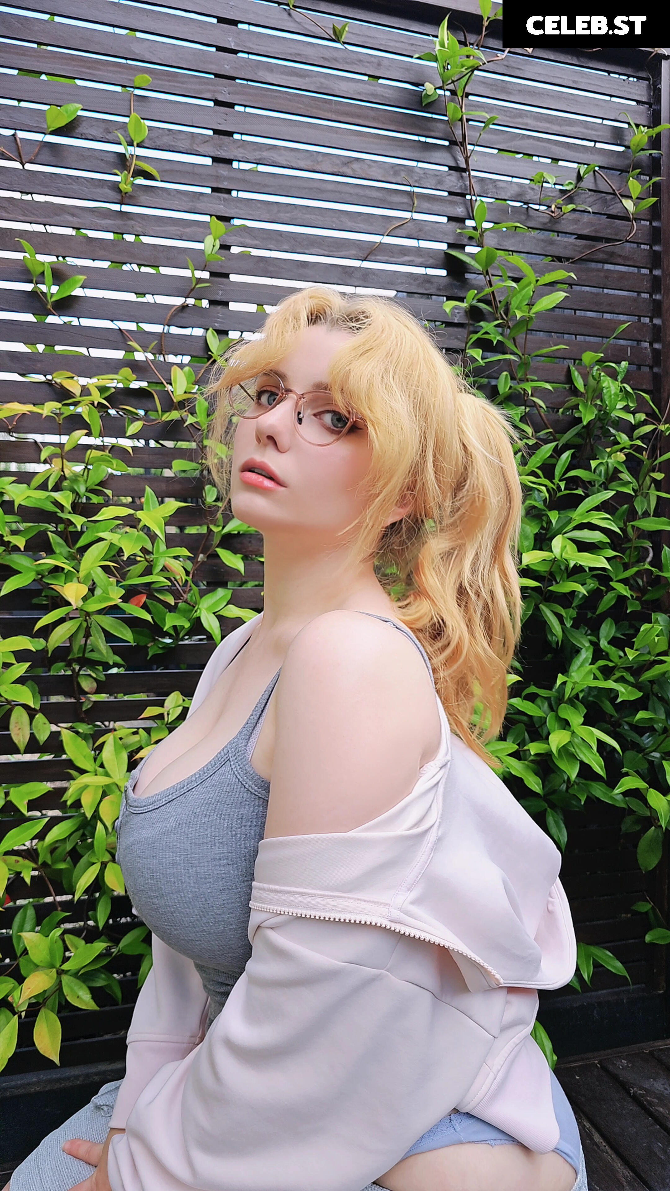 Mirikashi Cosplay Image 24678542