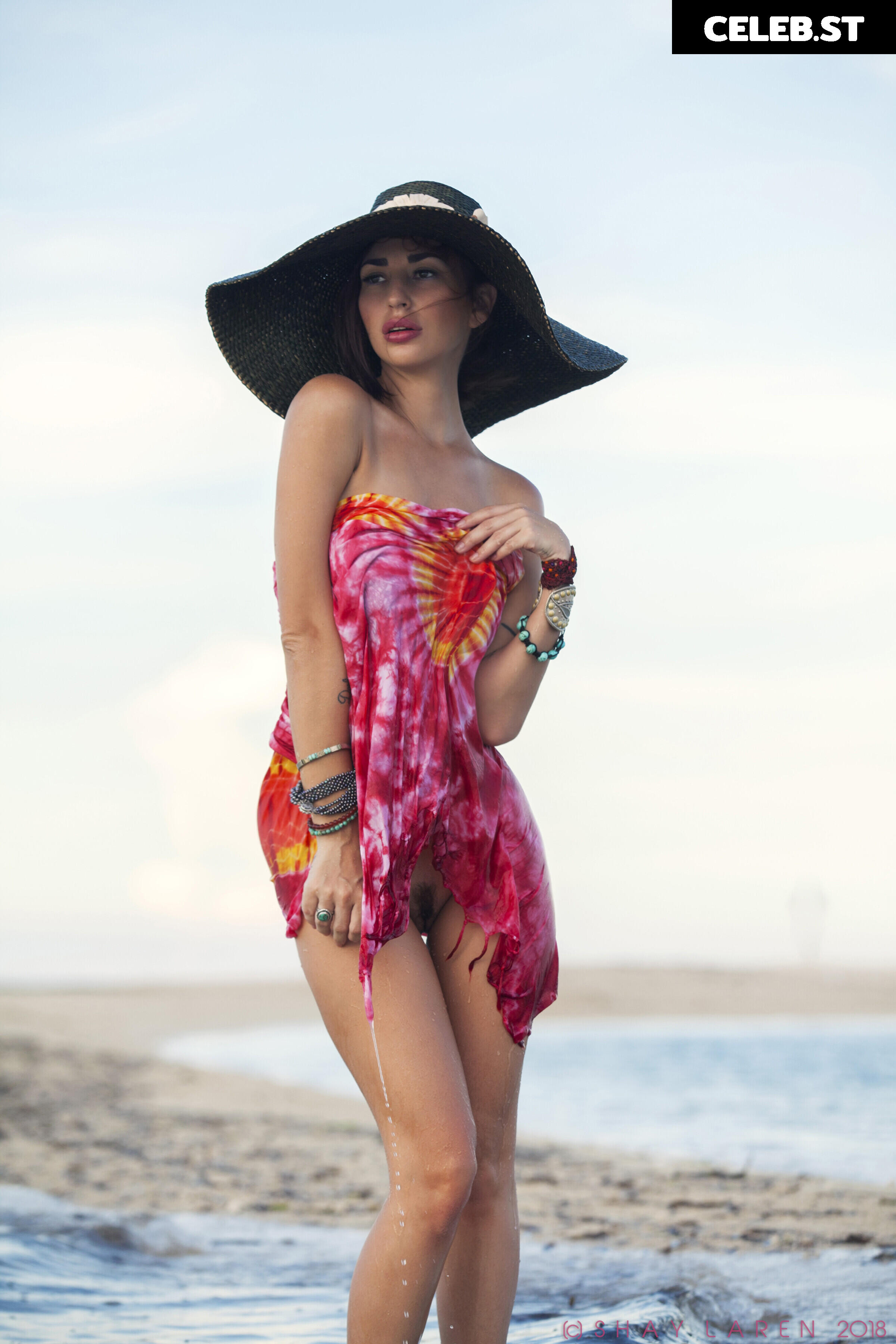 Shay Laren Image 24671620