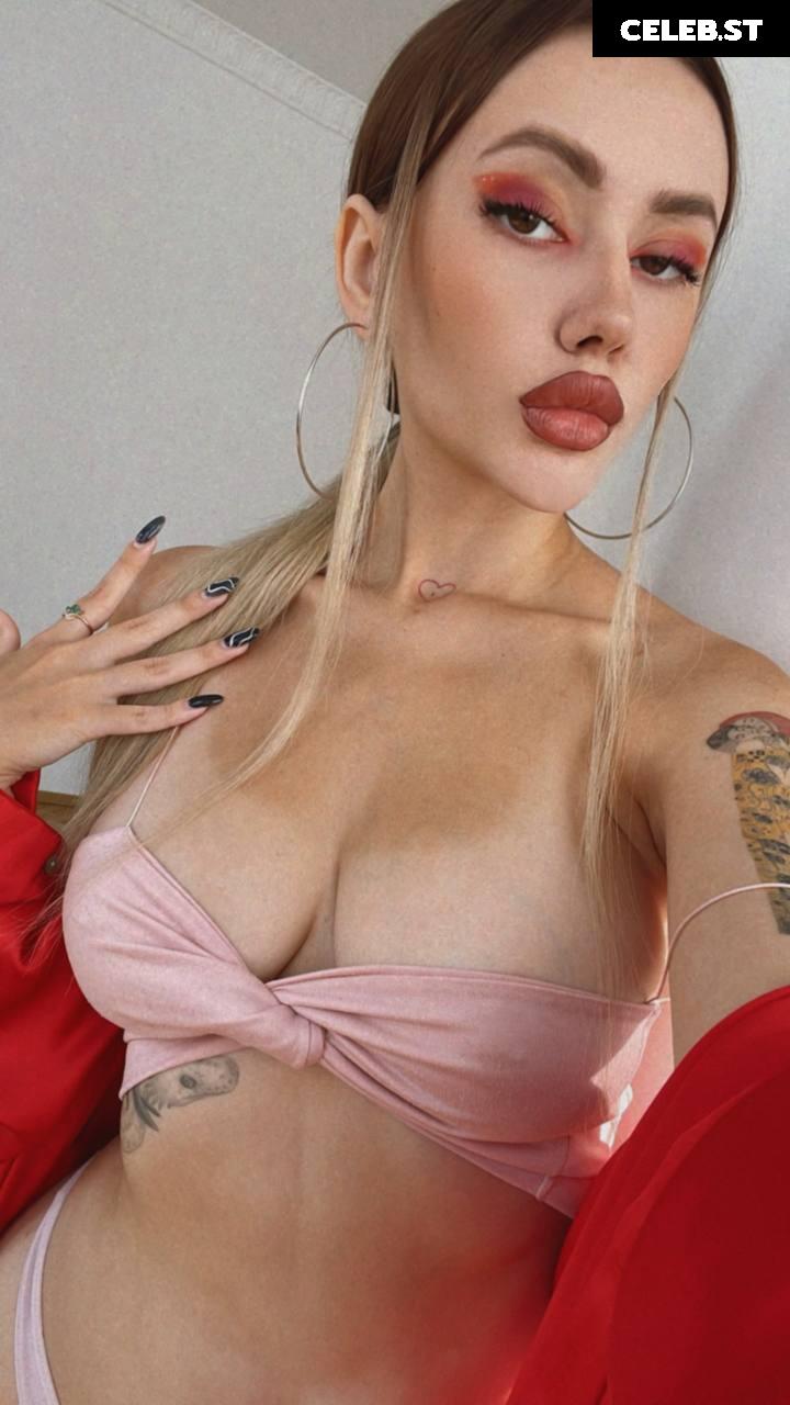 Anna Aifert Image 24673011