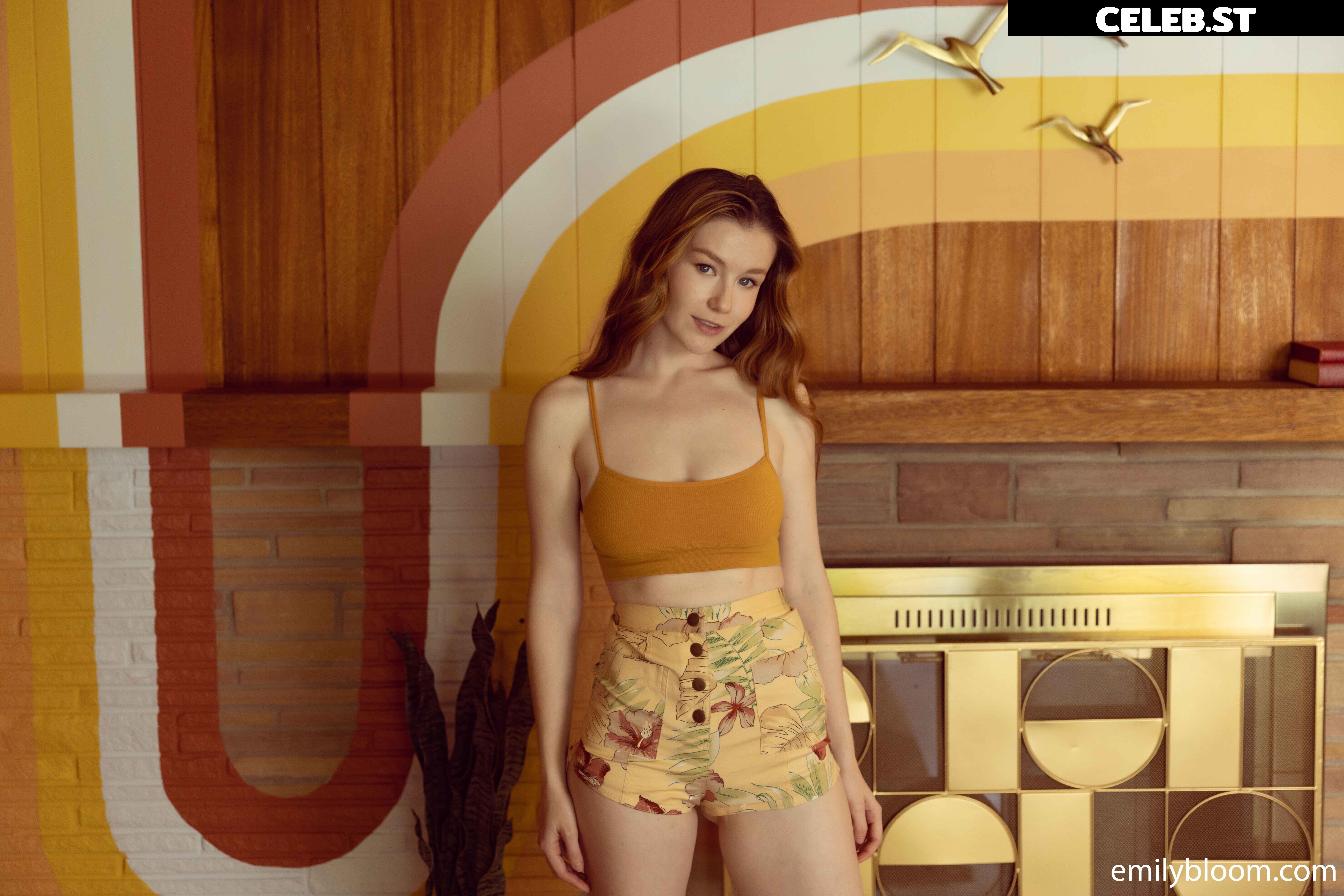 Emily Bloom Image 24616386