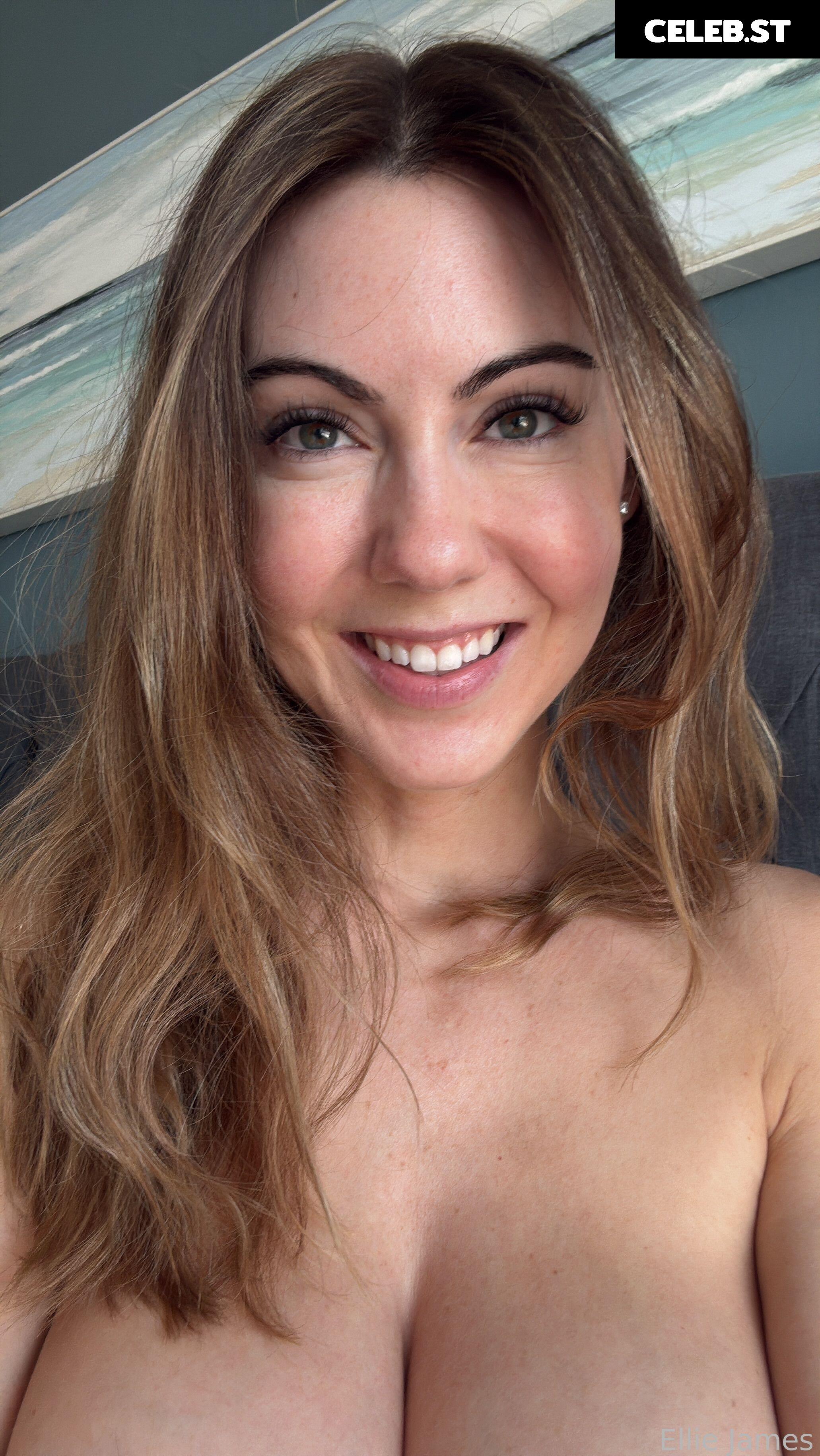 Lady In The Streets / elliejames Image 24610346