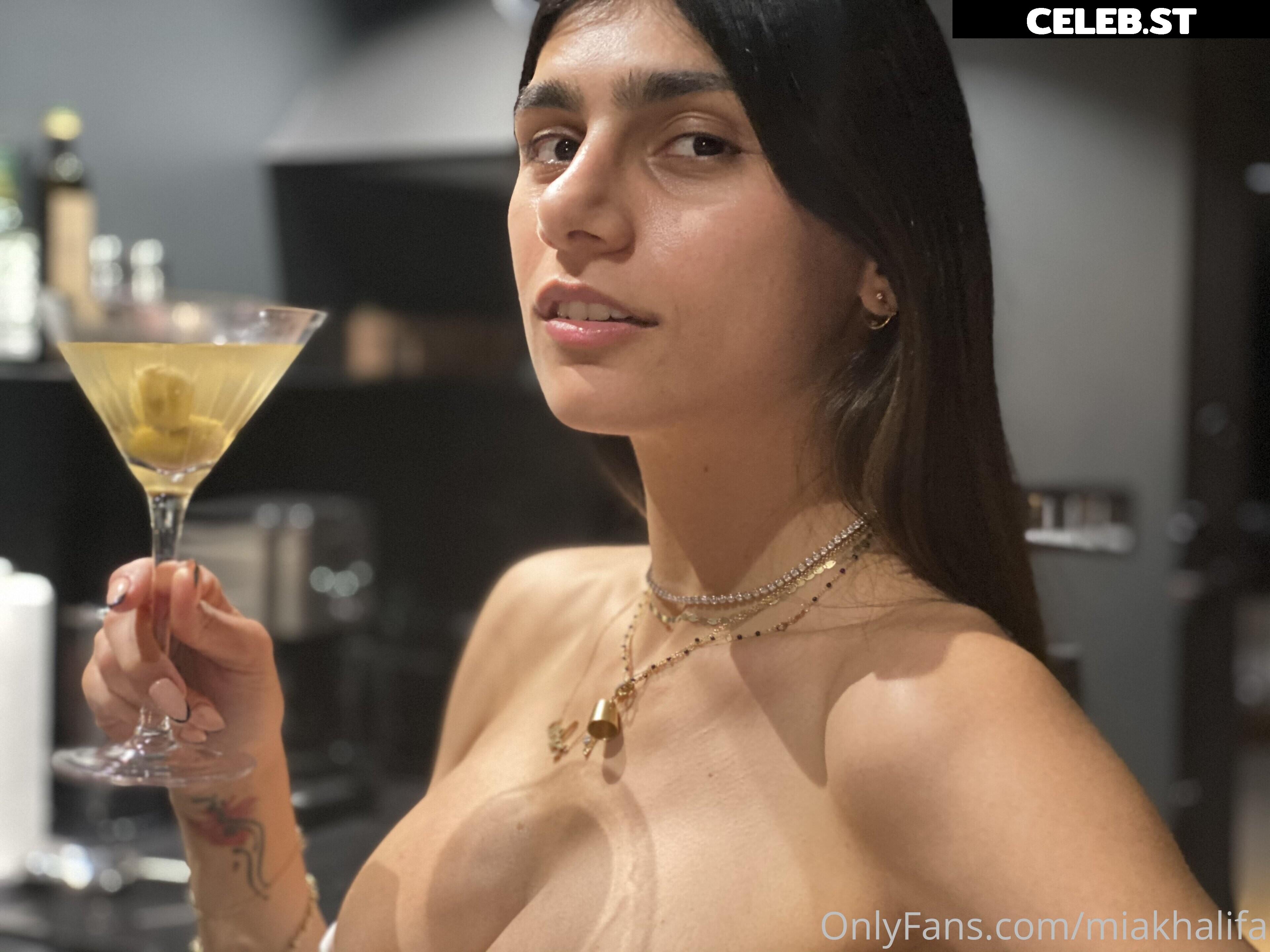 Mia Khalifa Image 24628896