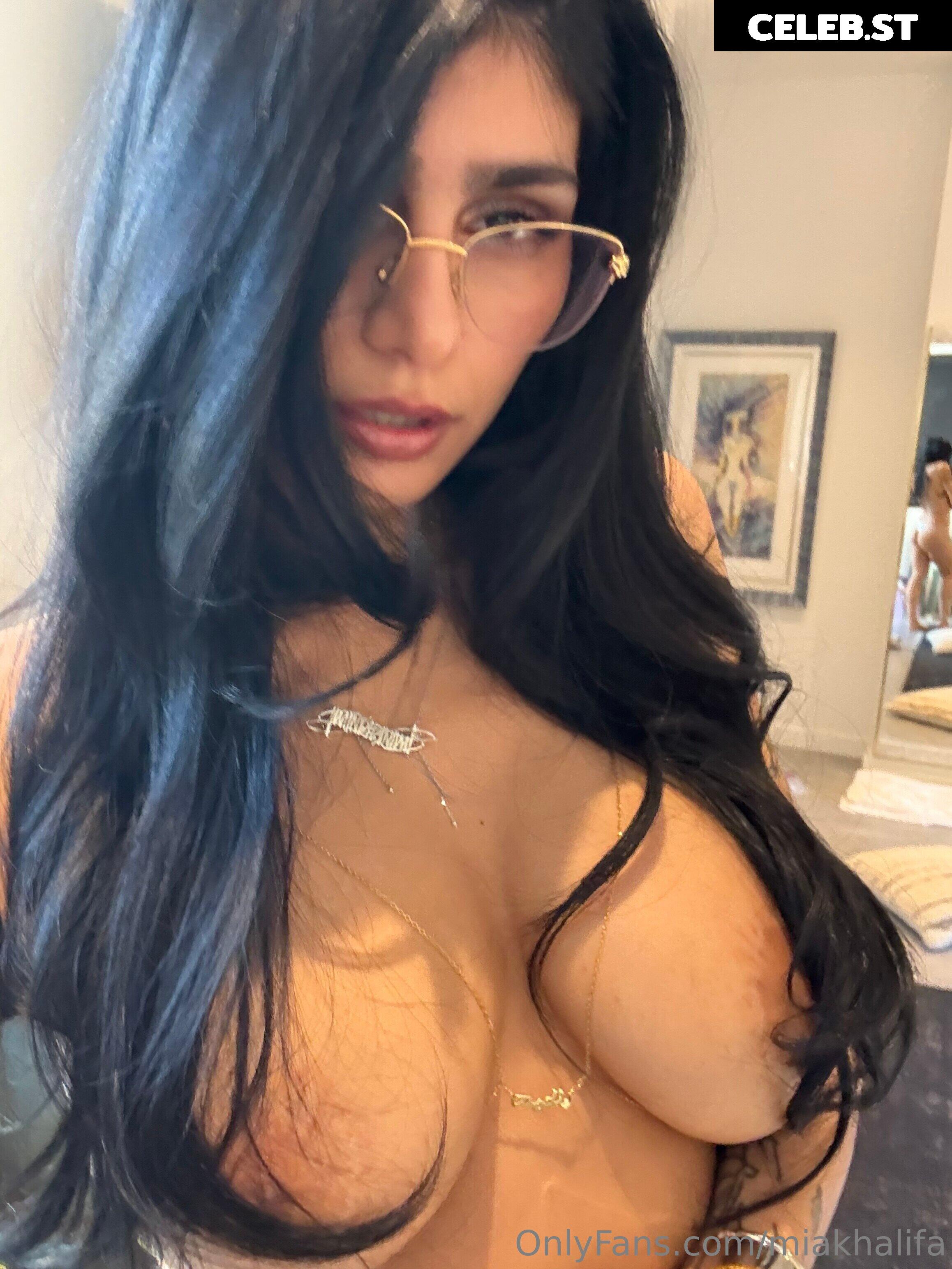 Mia Khalifa Image 24629968