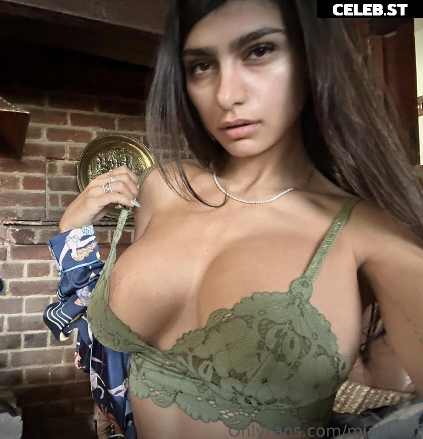 Mia Khalifa Image 24629790