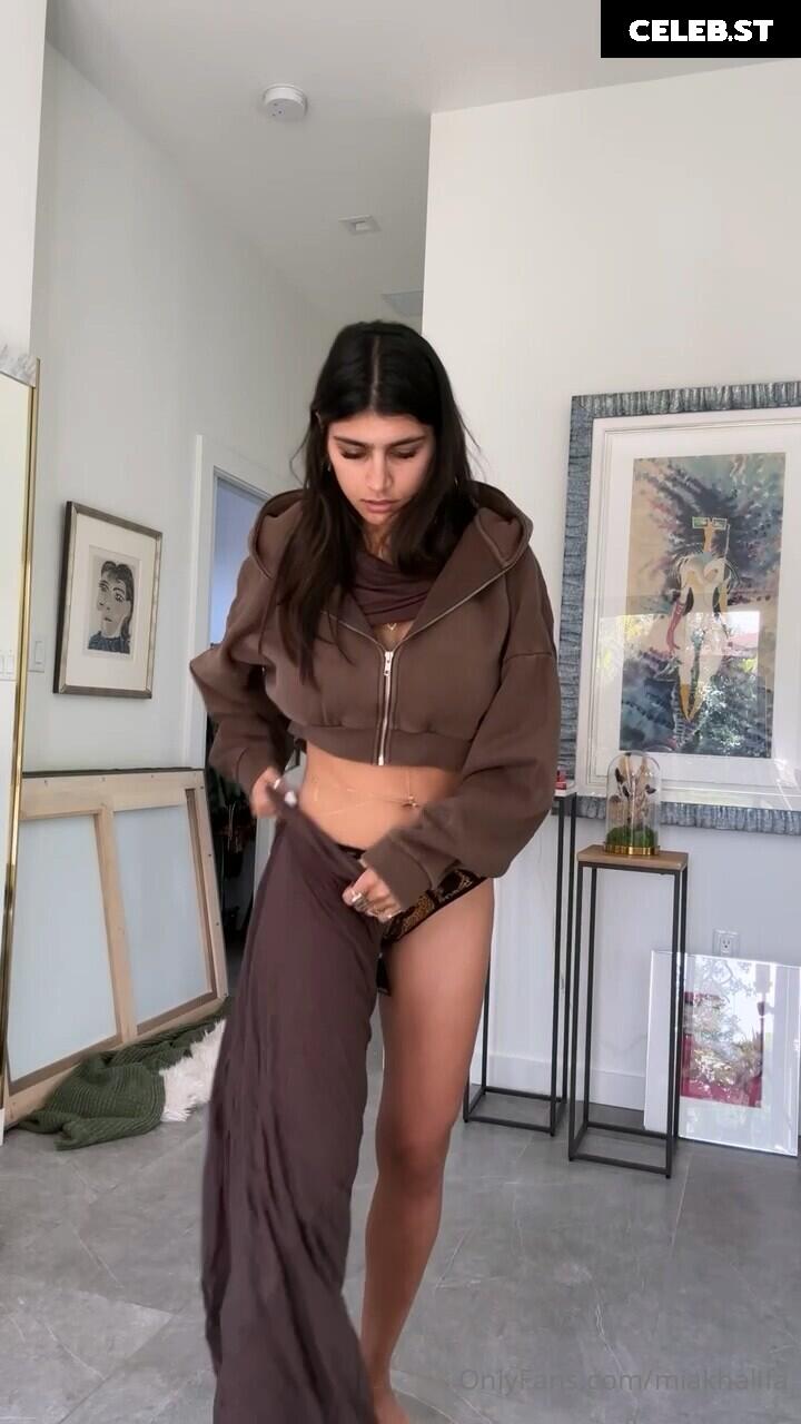 Mia Khalifa Image 24631410