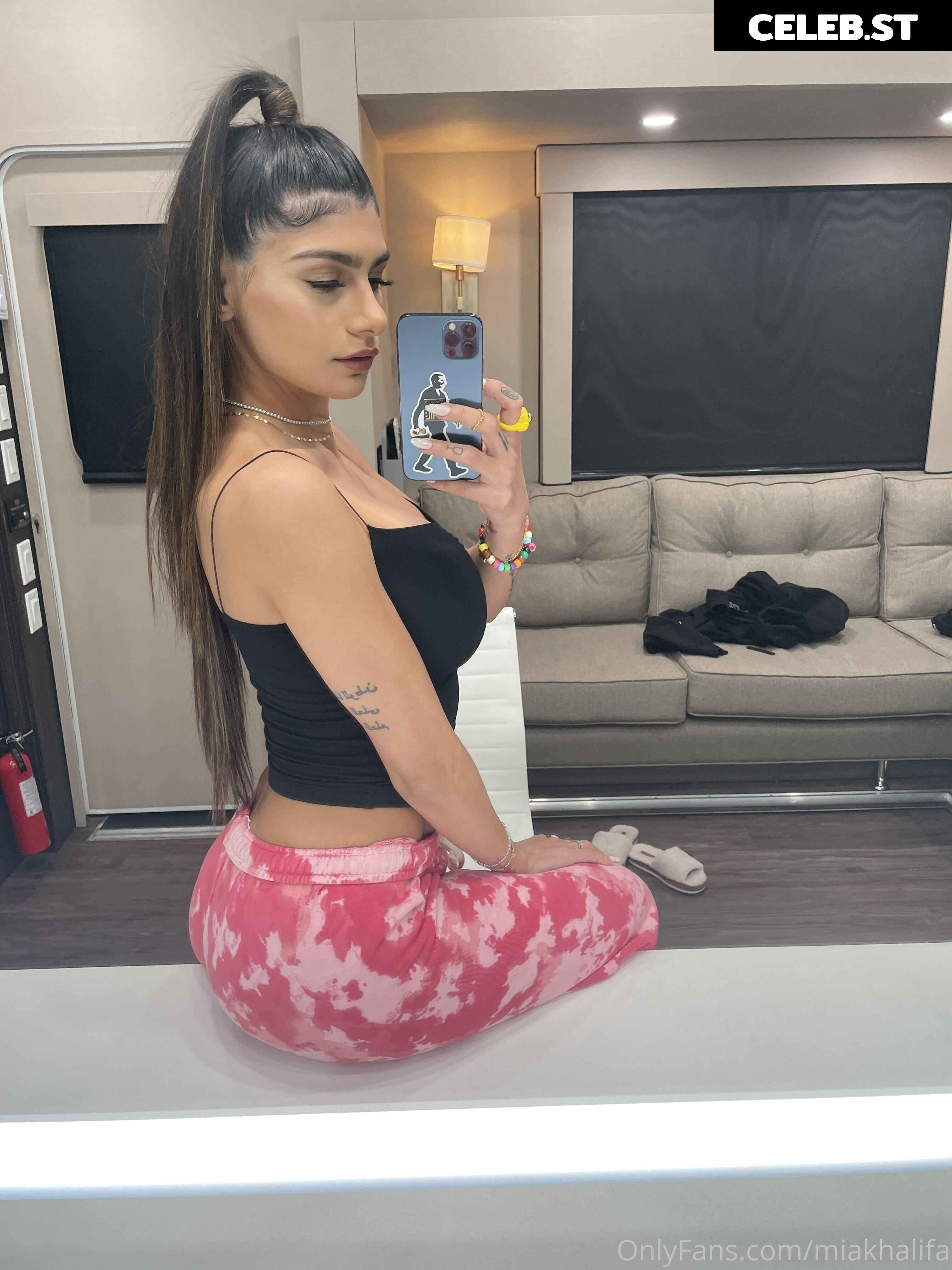 Mia Khalifa Image 24631782