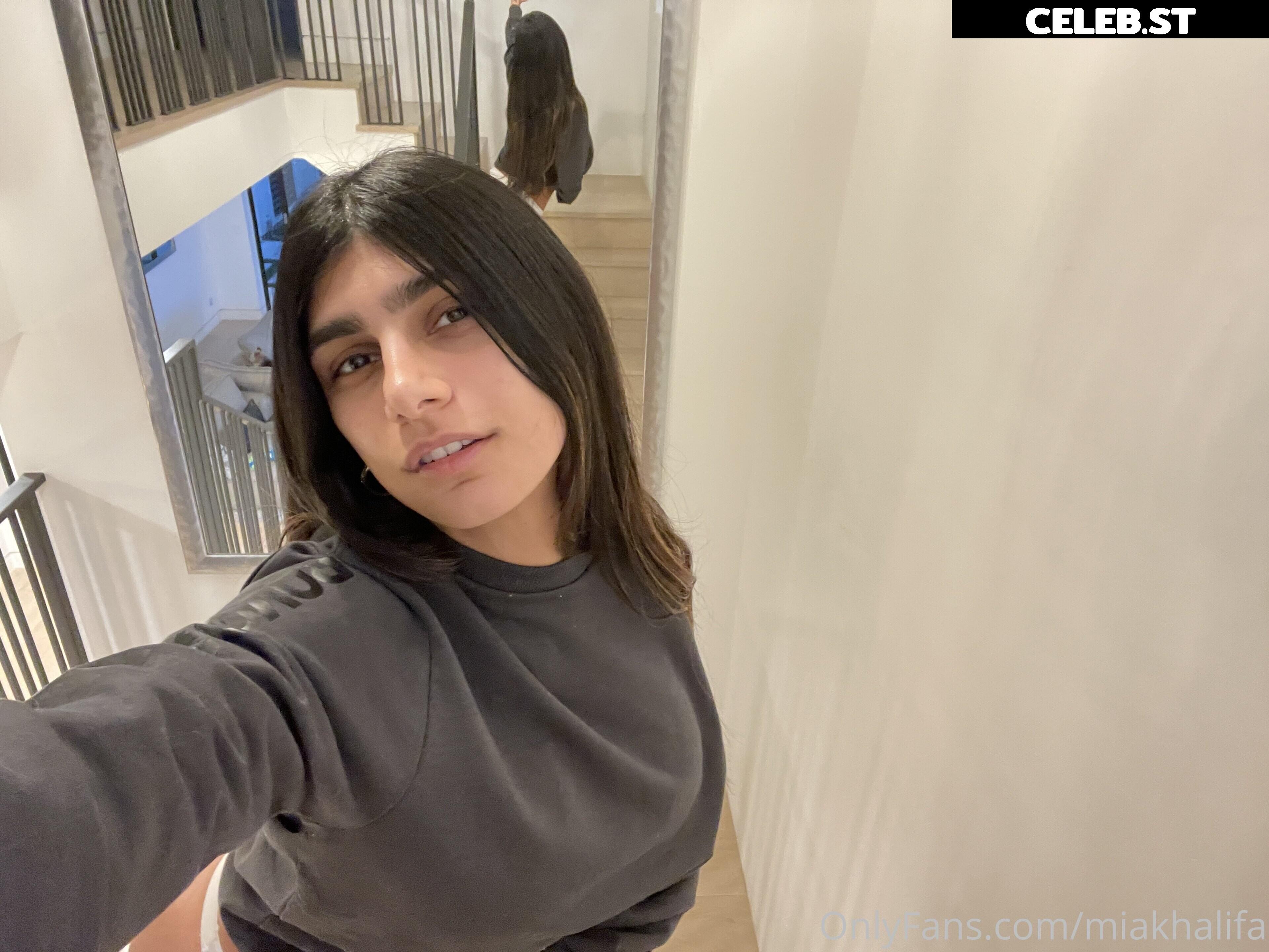 Mia Khalifa Image 24631771