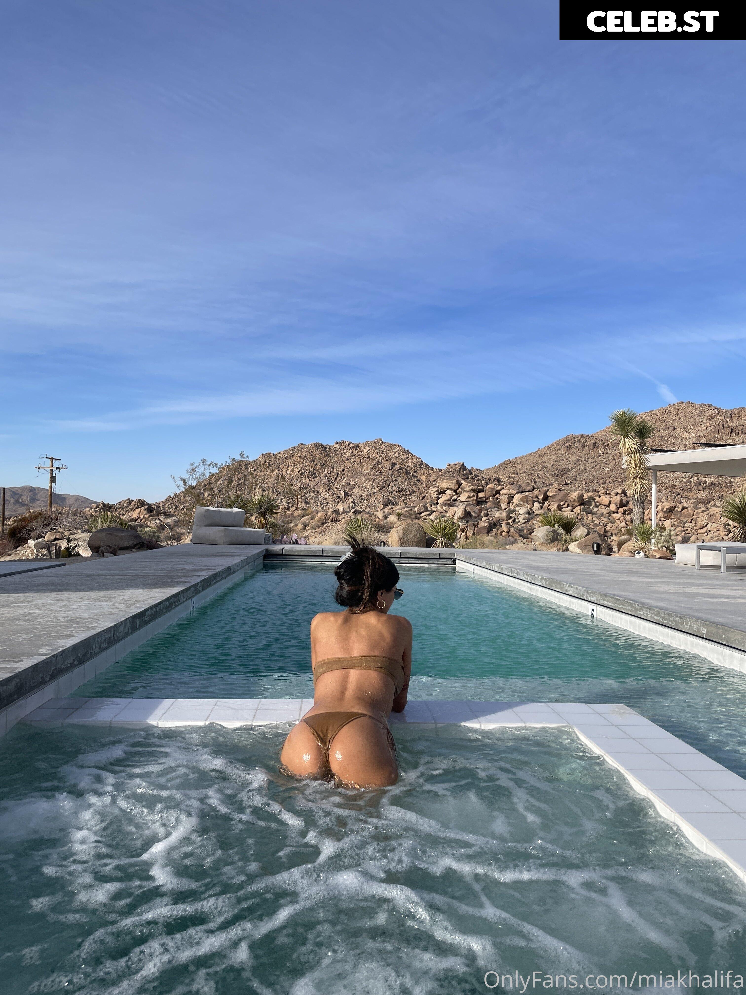 Mia Khalifa Image 24631175