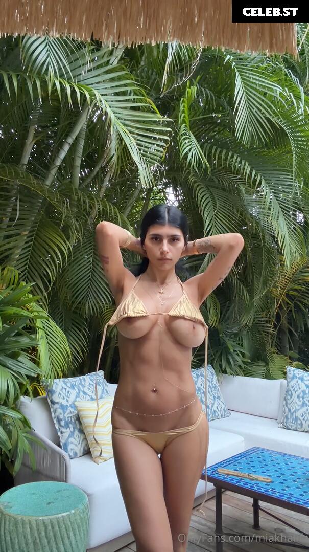 Mia Khalifa Image 24631263