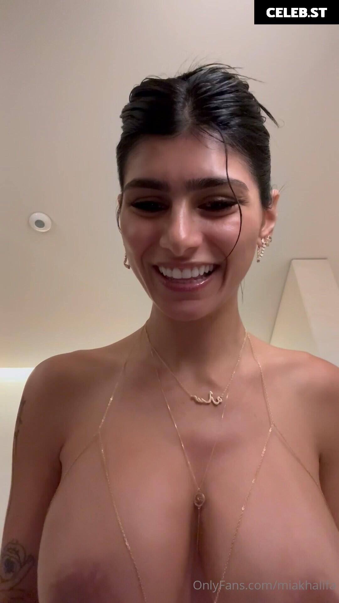 Mia Khalifa Image 24630505