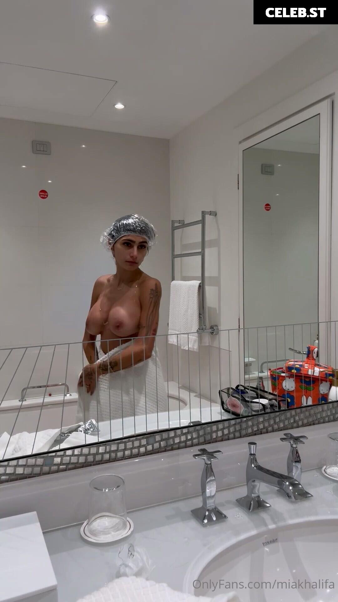Mia Khalifa Image 24630555