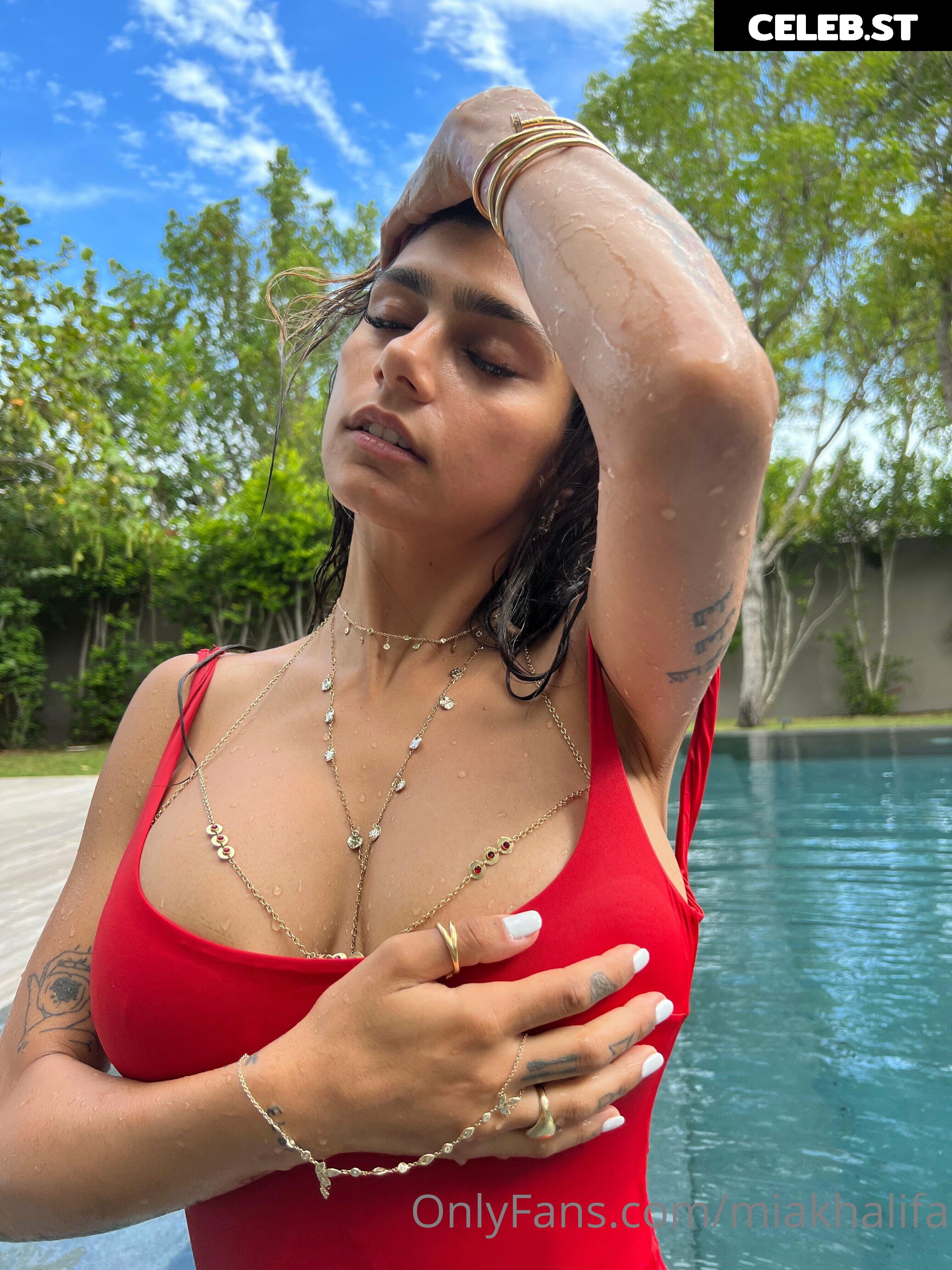 Mia Khalifa Image 24630402