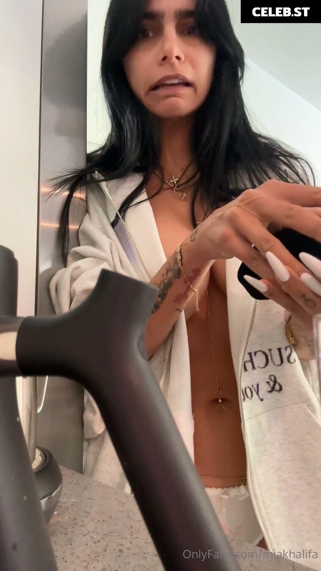 Mia Khalifa Image 24630613
