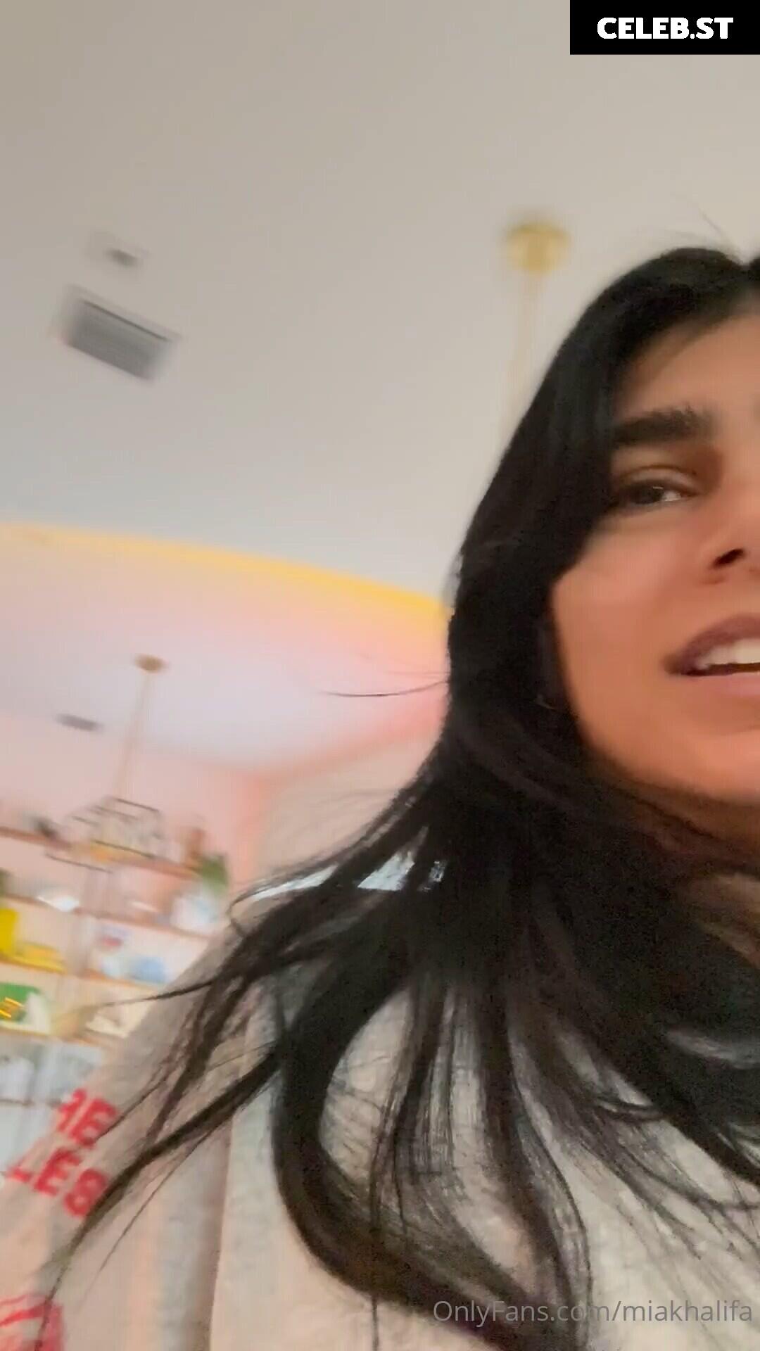 Mia Khalifa Image 24630667
