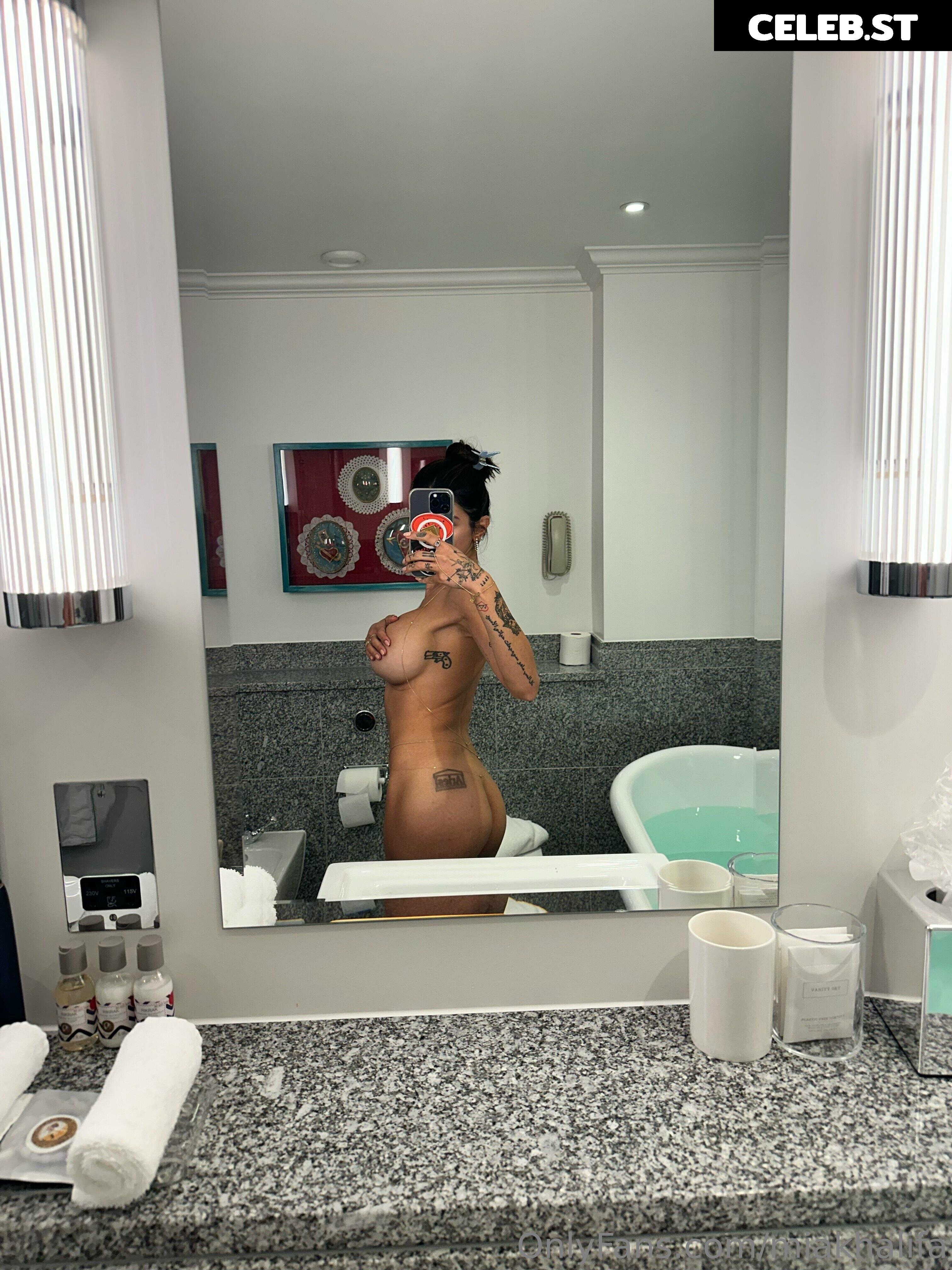 Mia Khalifa Image 24630108