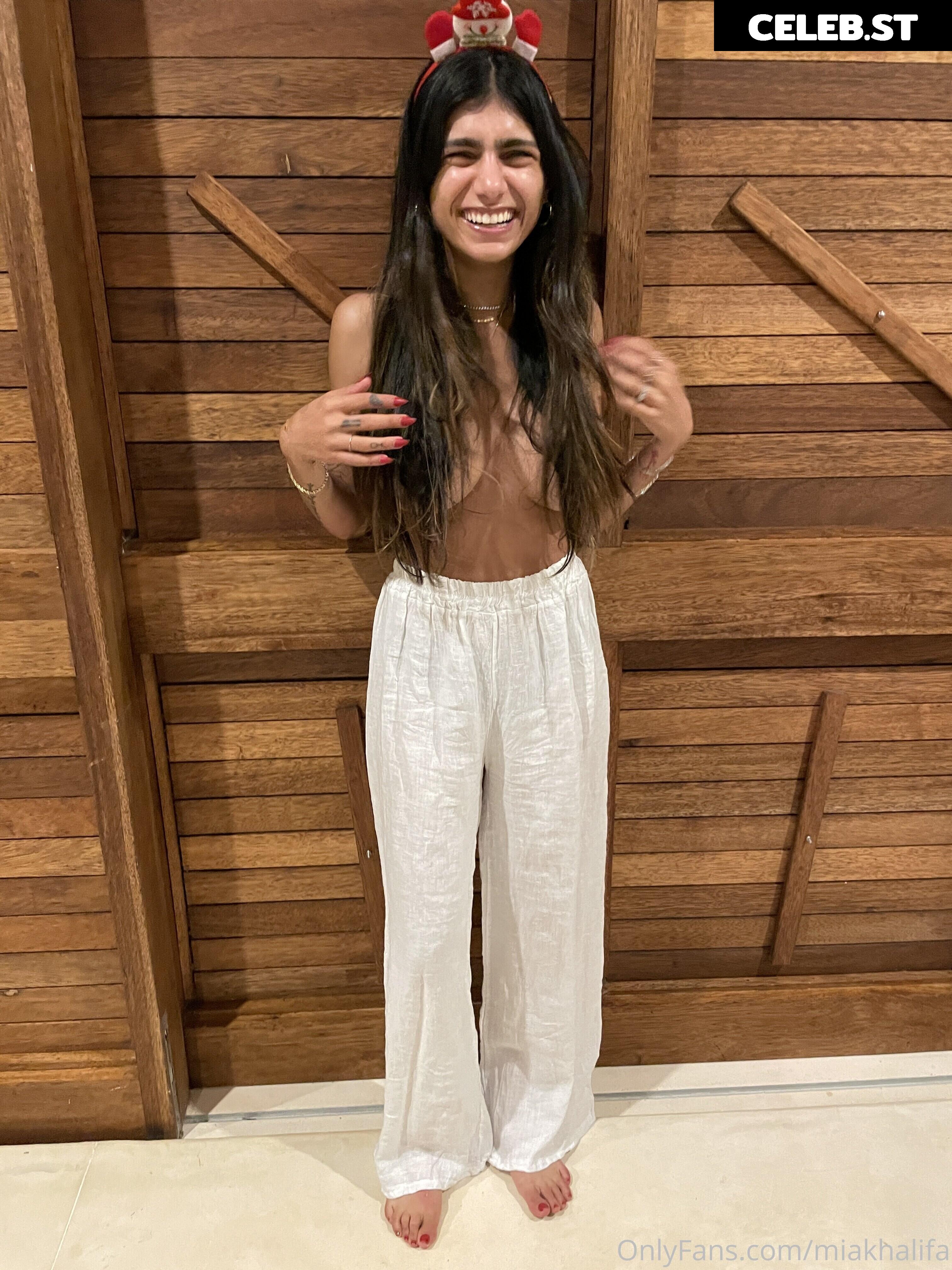 Mia Khalifa Image 24630312