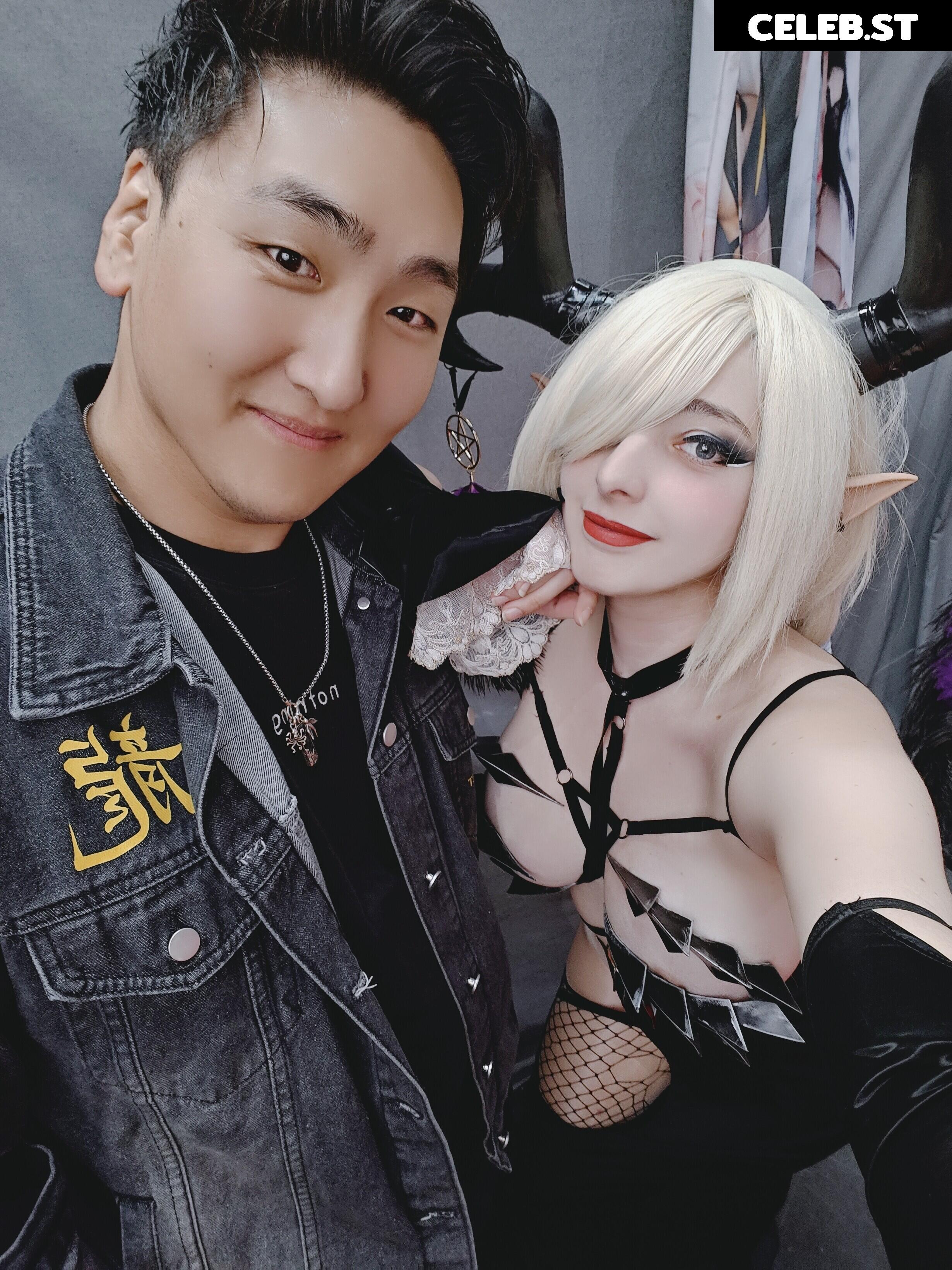 Mikomi Hokina Image 24691478
