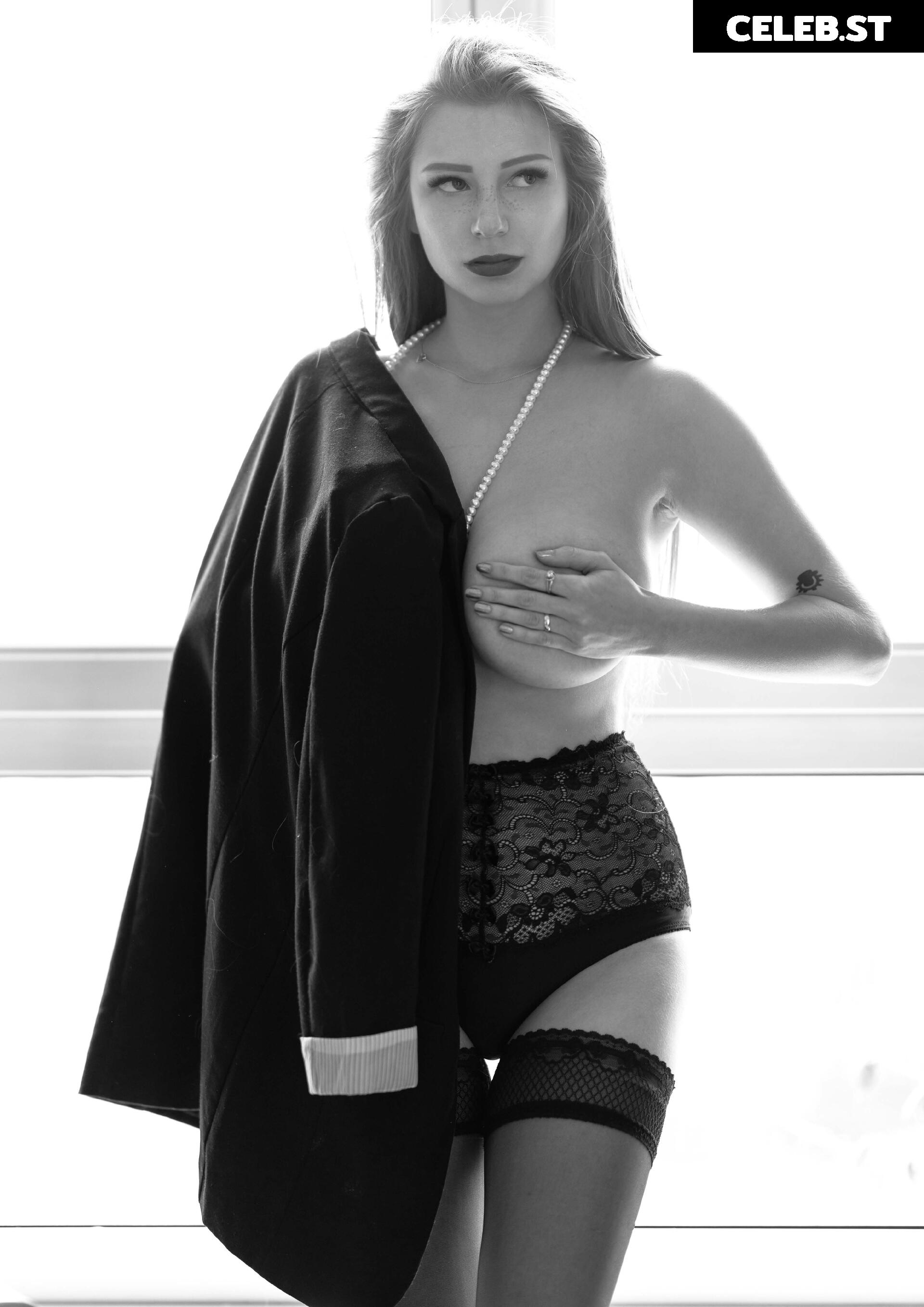 Katerina Soria Image 24685354