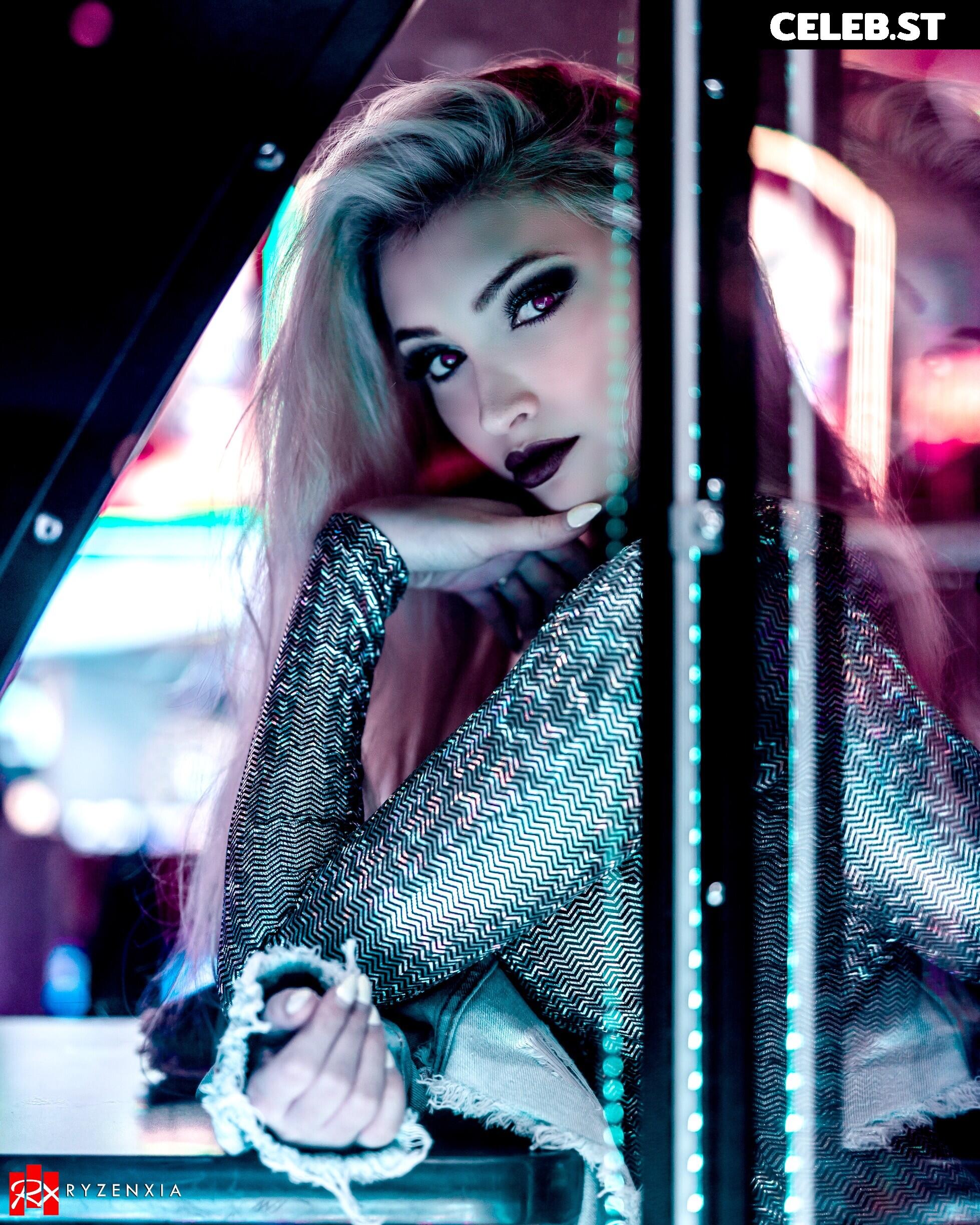 Anna Faith Image 24683028