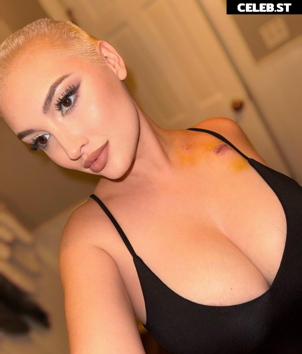 Anna Faith Image 24683375