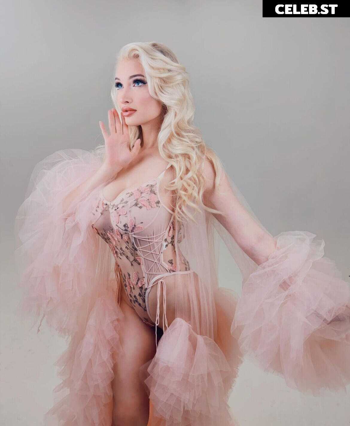 Anna Faith Image 24683243