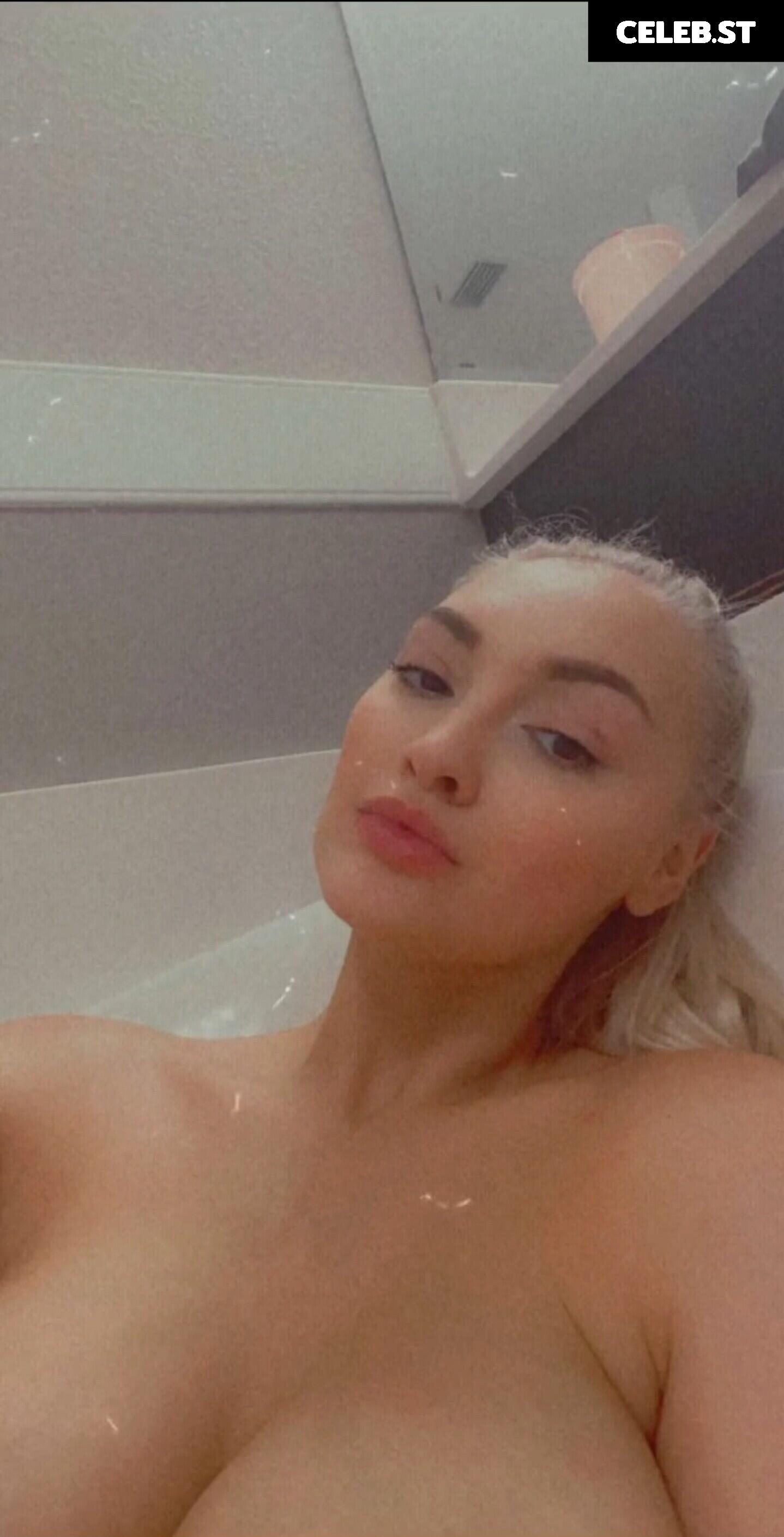 Anna Faith Image 24682825