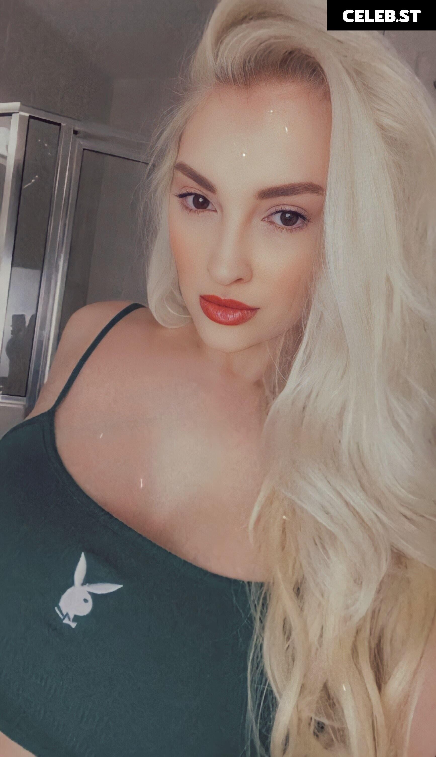 Anna Faith Image 24682800
