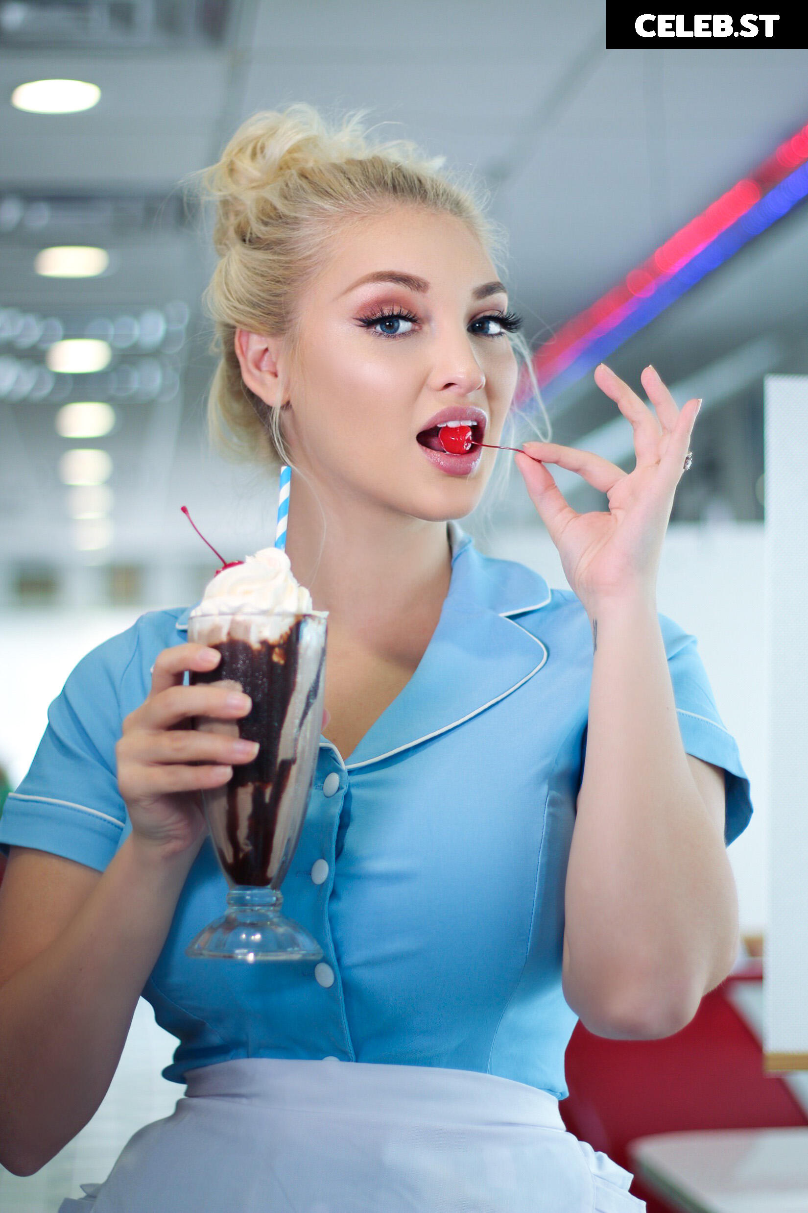 Anna Faith Image 24682573