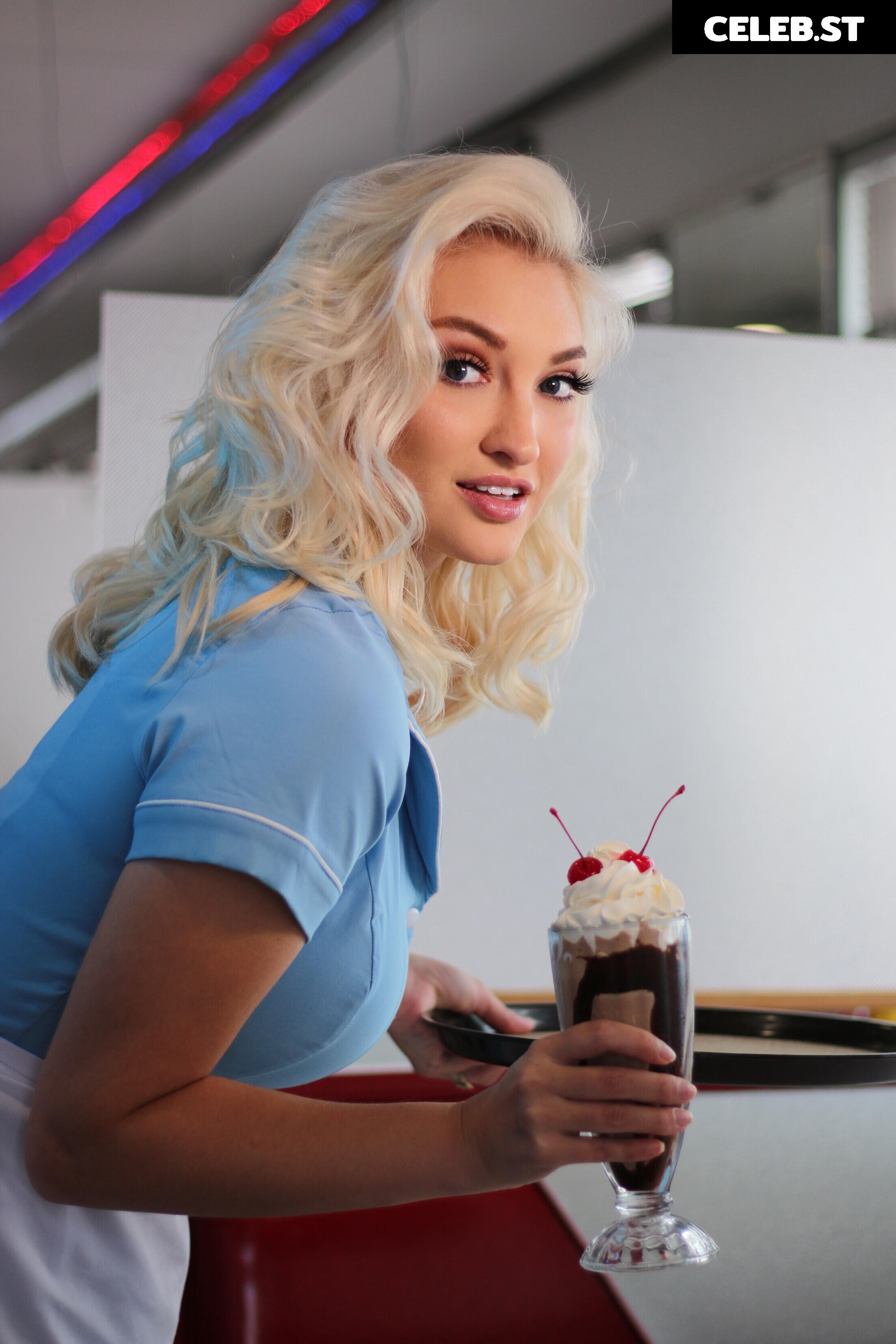 Anna Faith Image 24682576