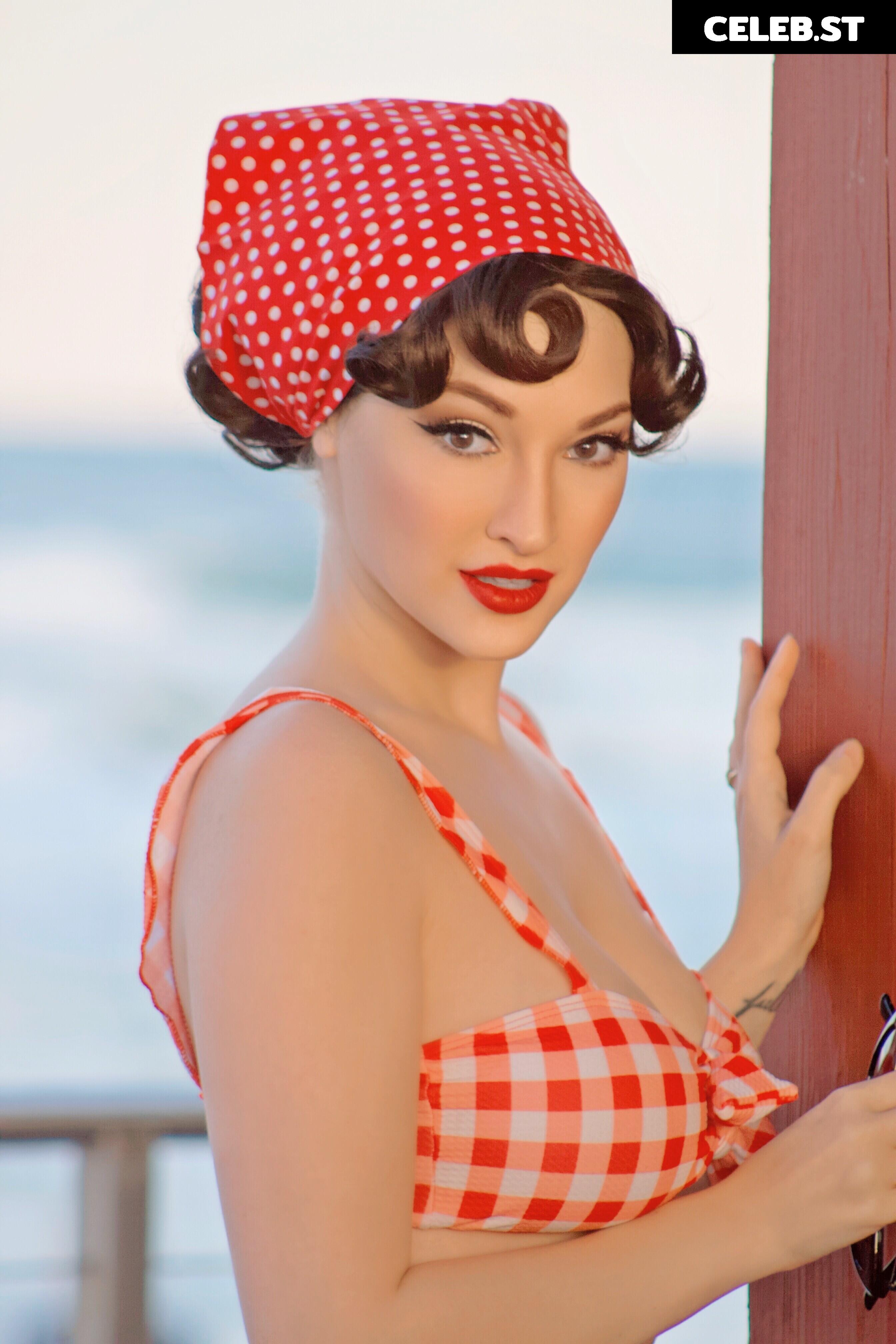 Anna Faith Image 24682751