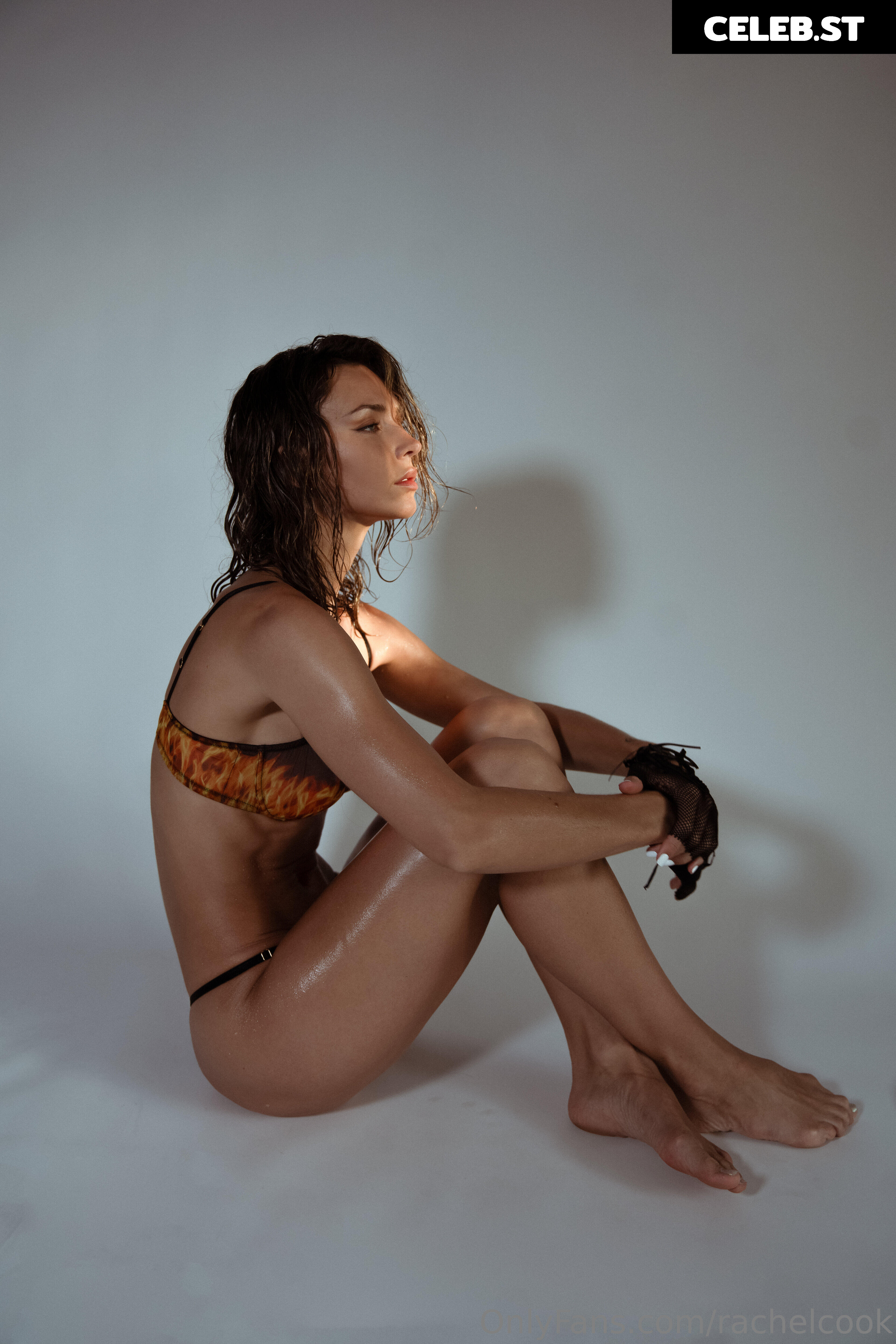 Rachel Cook Image 24557159