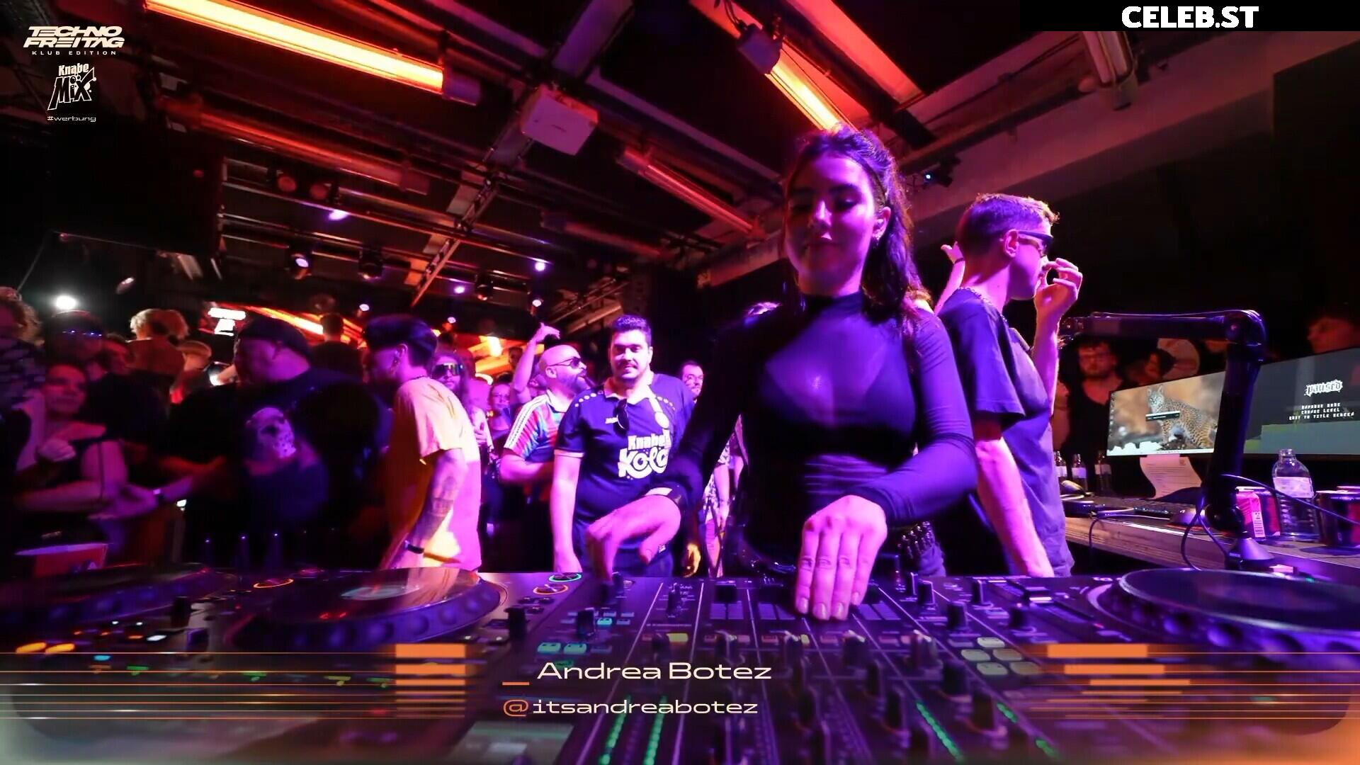 Andrea Botez (leaks = ban) Image 24572932