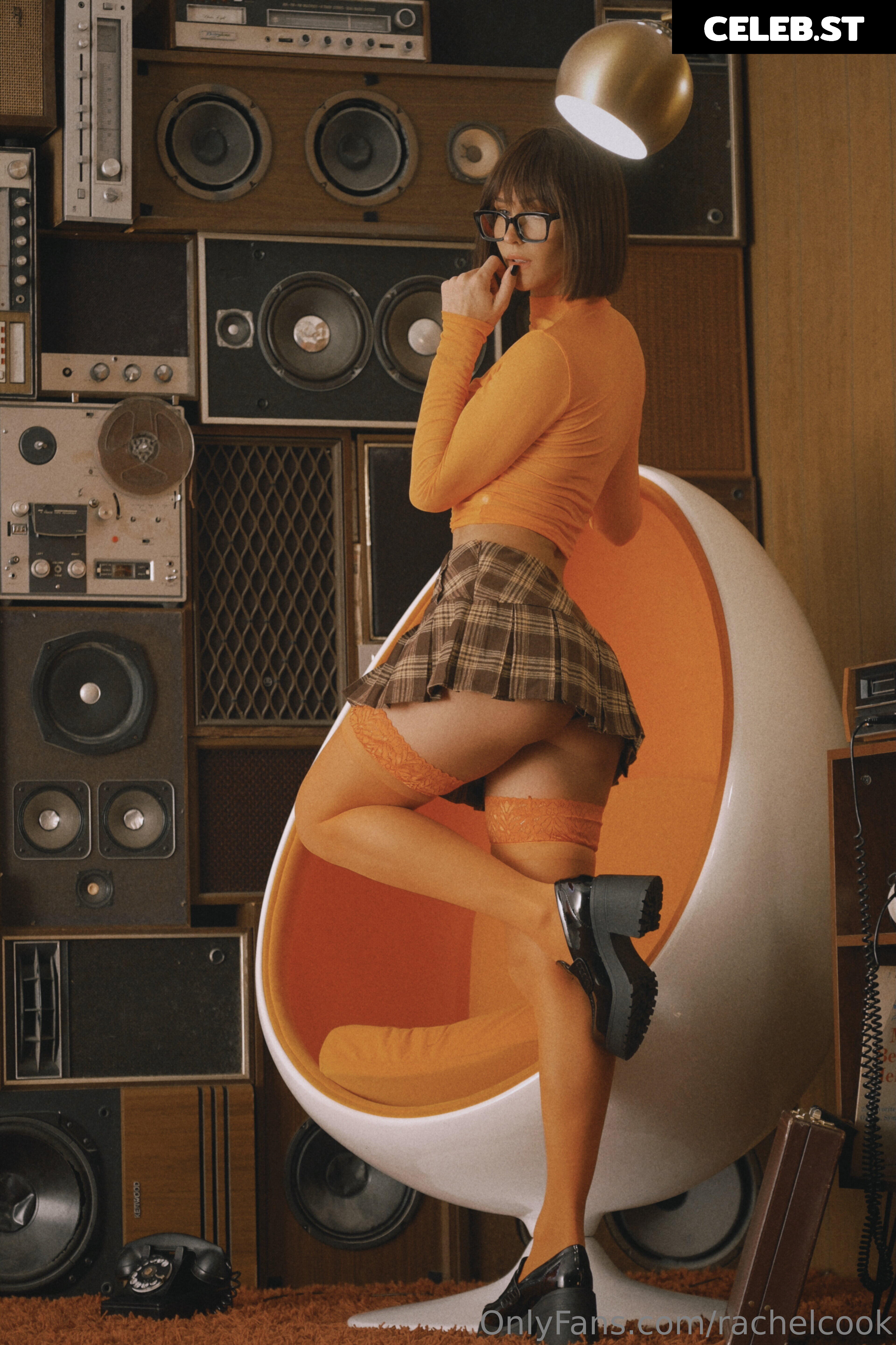 Rachel Cook Image 24548991