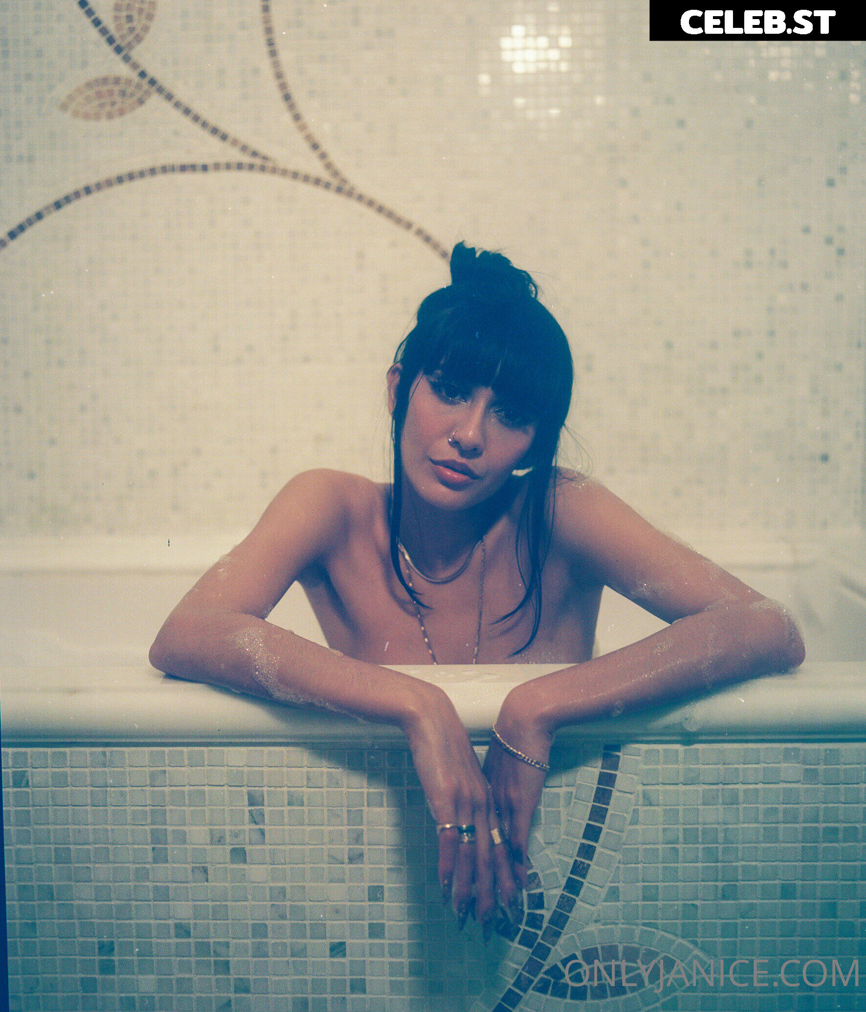 Janice Griffith Image 24521823