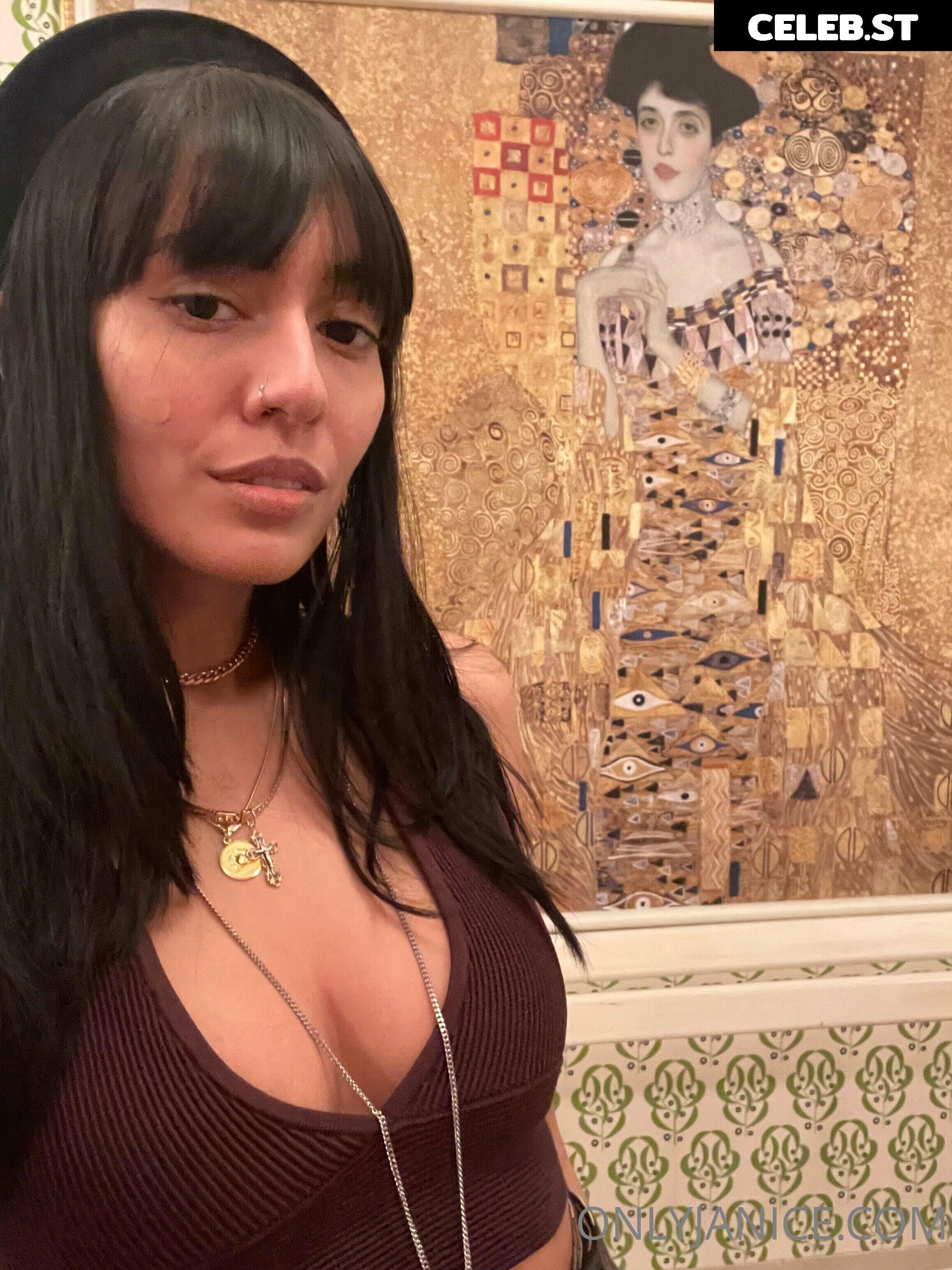 Janice Griffith Image 24521579