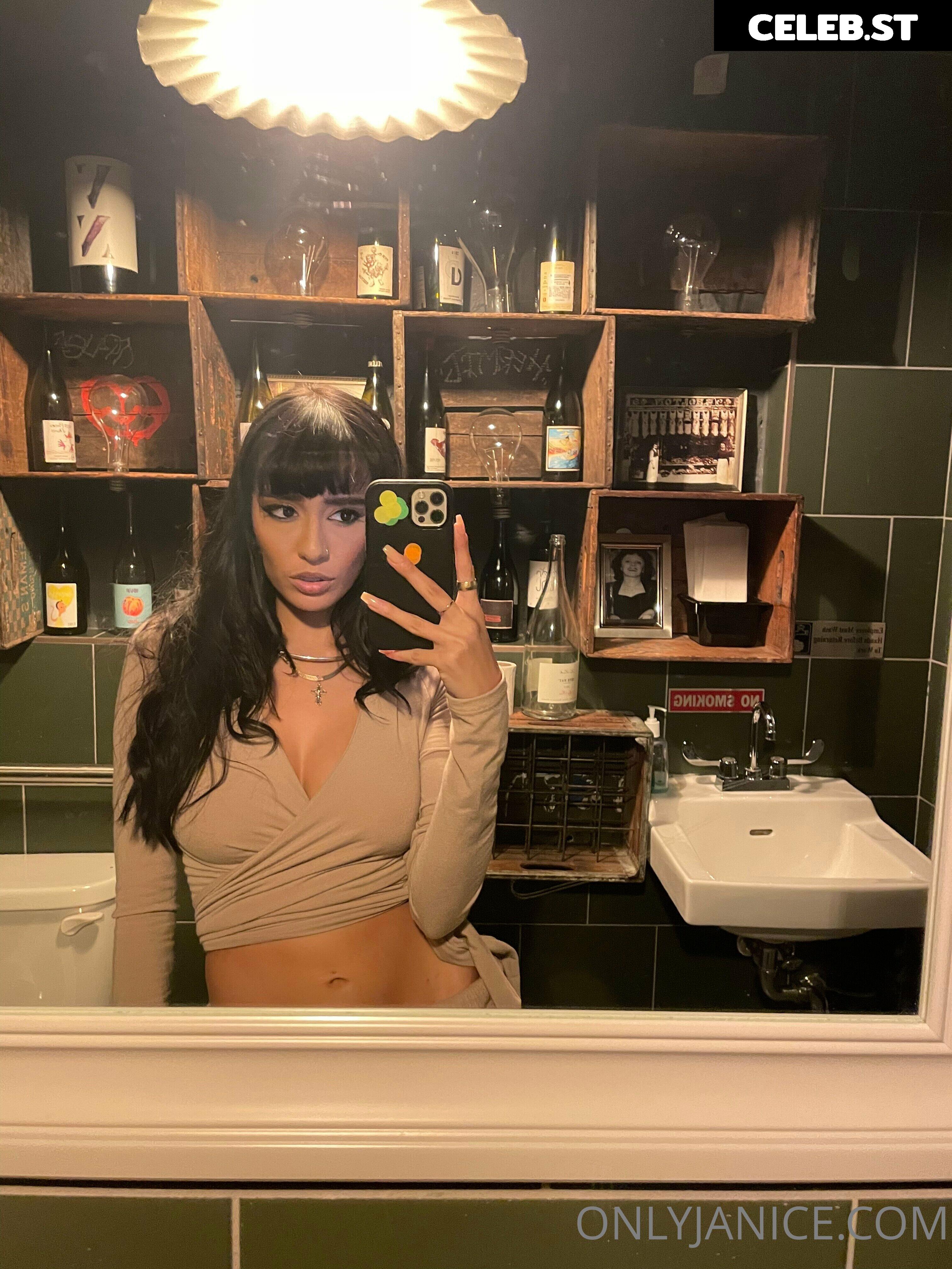 Janice Griffith Image 24521649