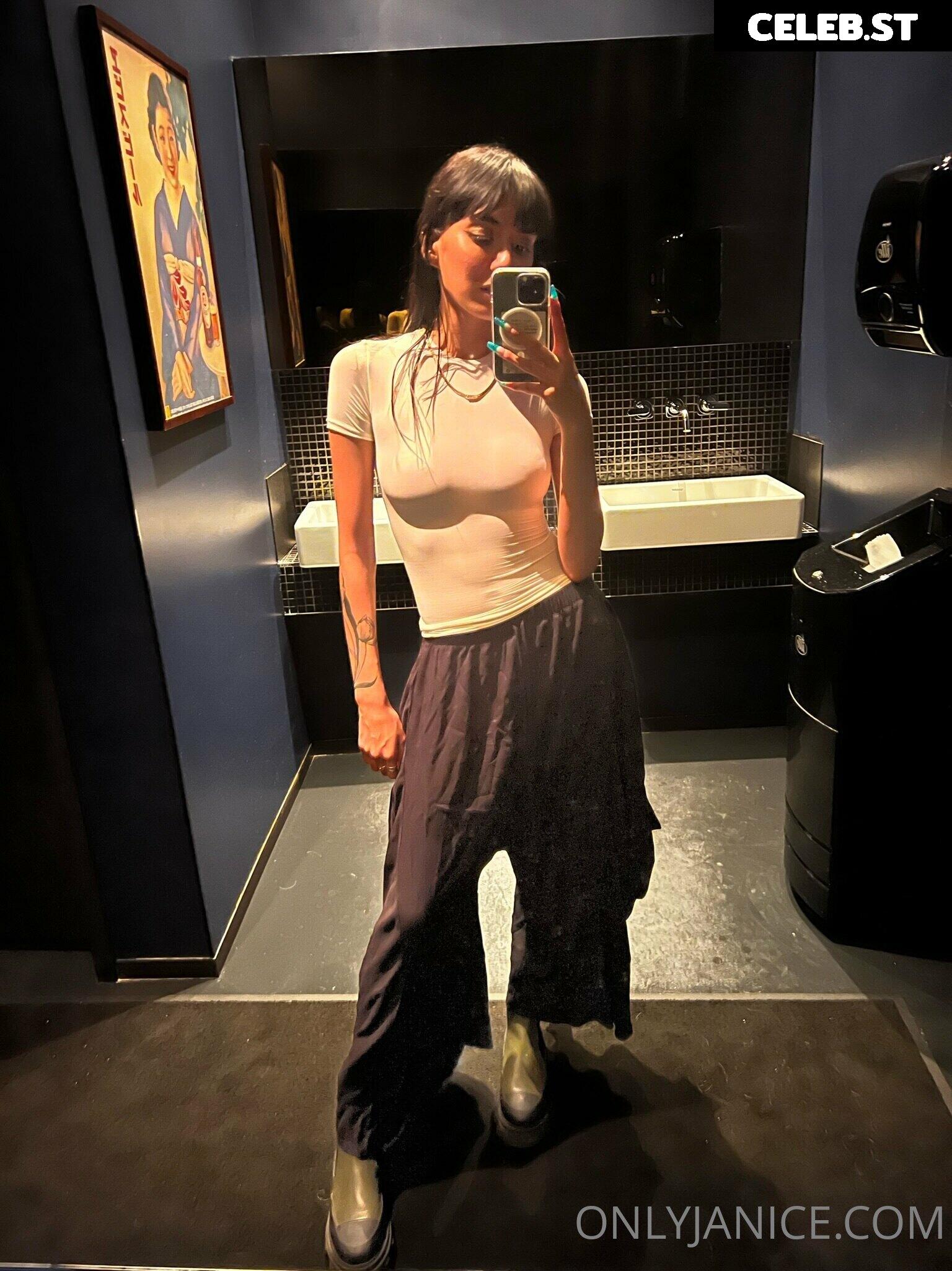 Janice Griffith Image 24521676