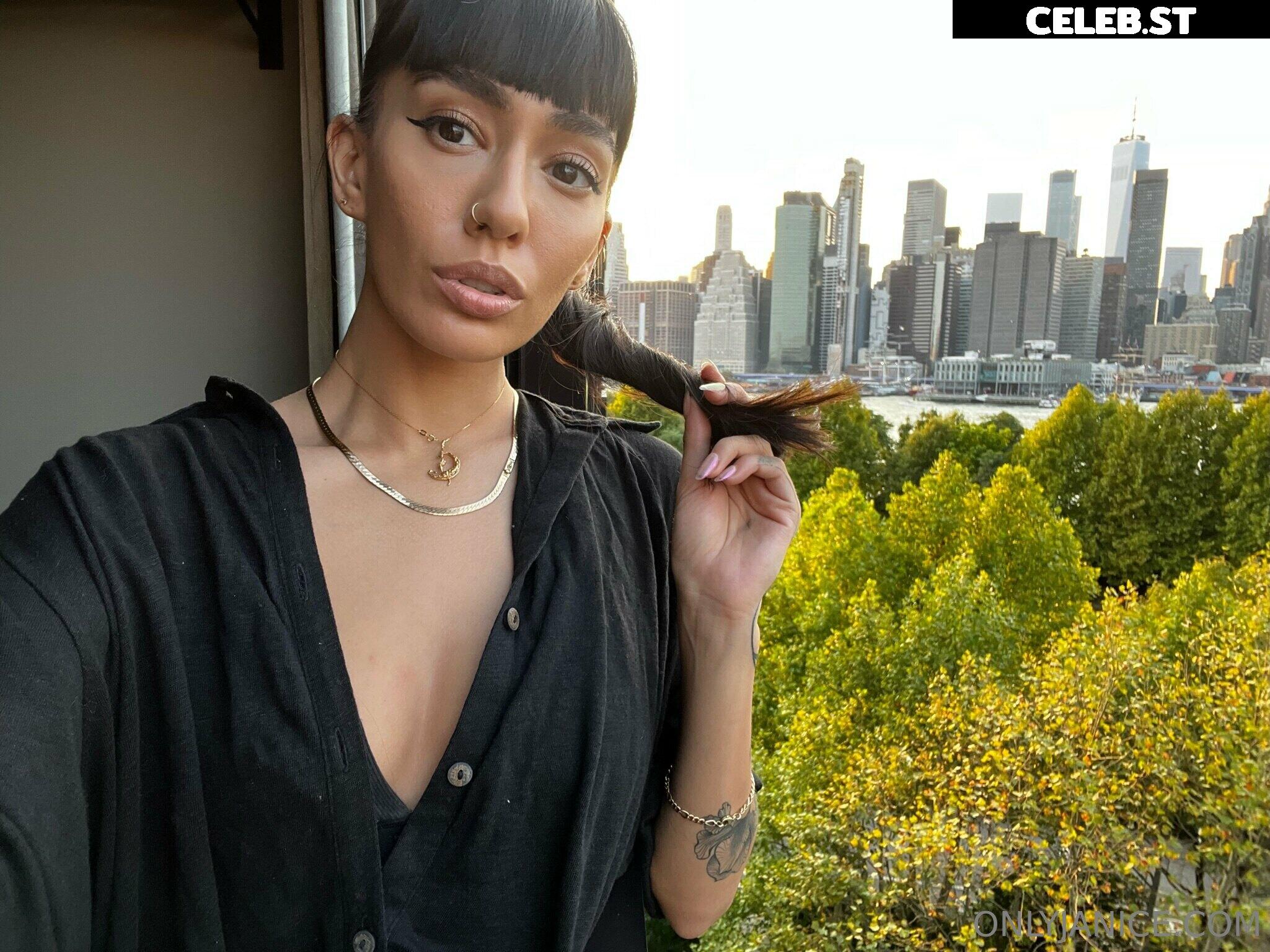 Janice Griffith Image 24522103