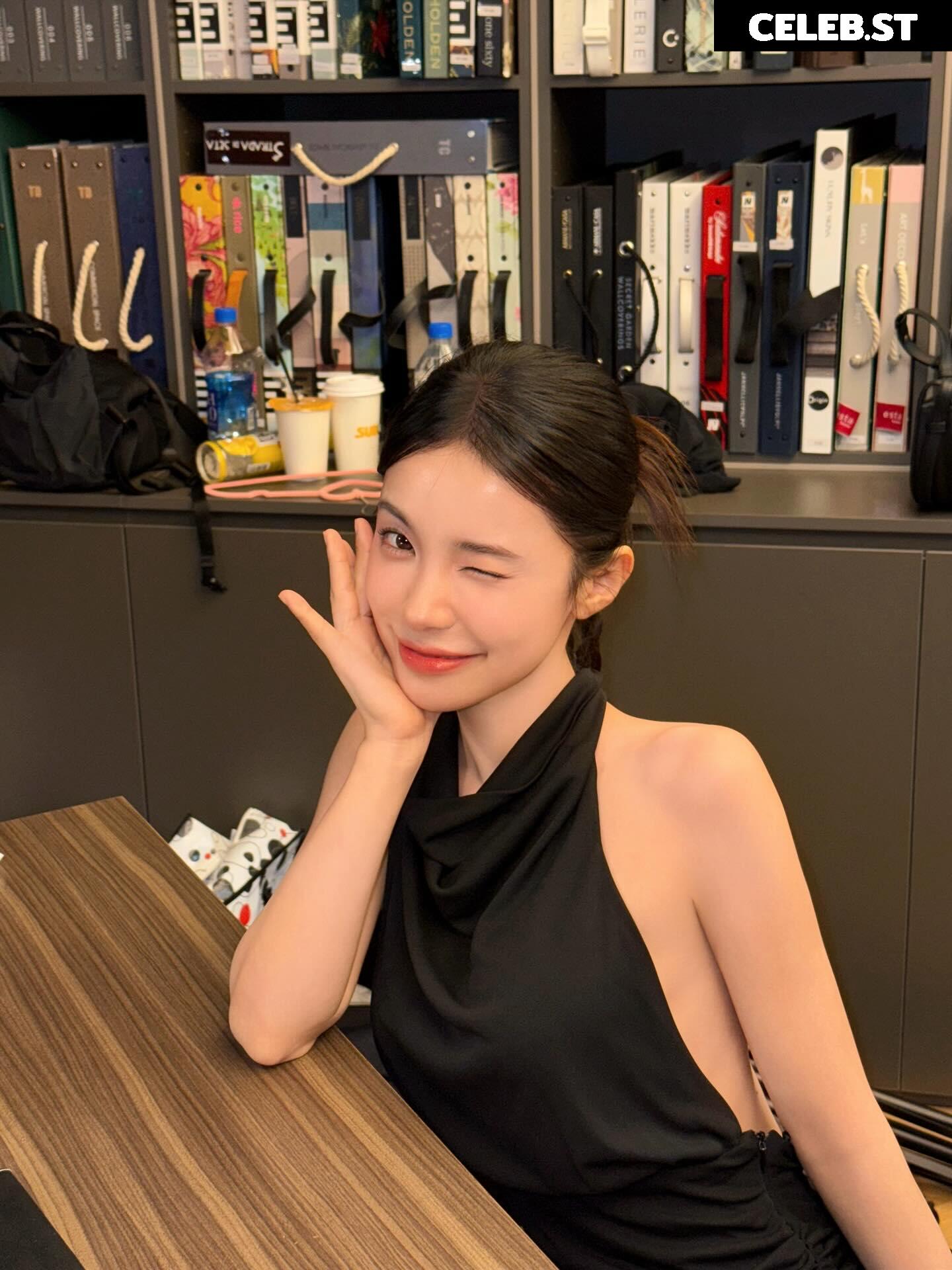Lee Dahye 이다혜 / le_dahye Image 24504379