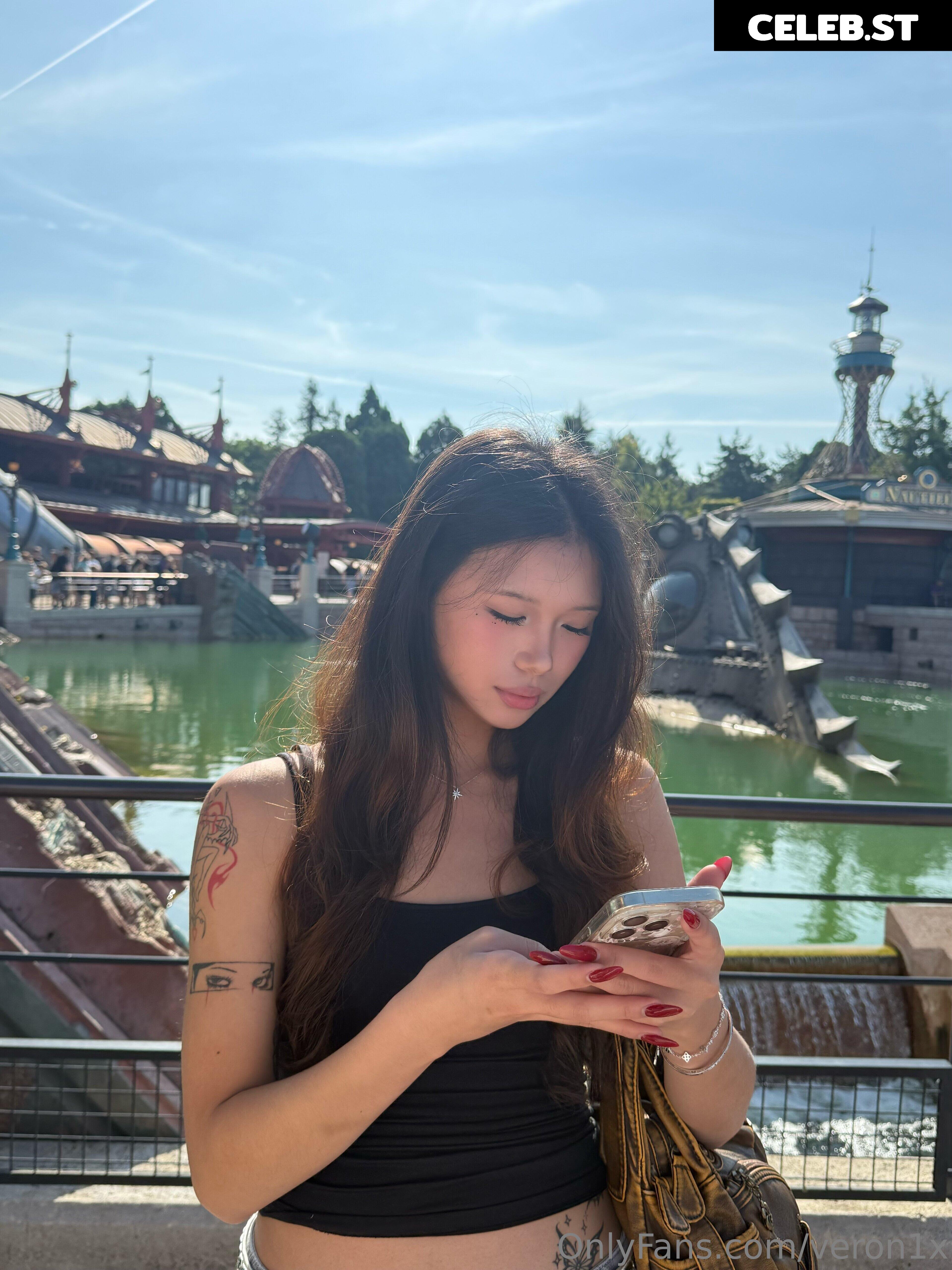 Veronica Yeoh / veron1013 / veron_1013 / veronica1013 Image 24506730