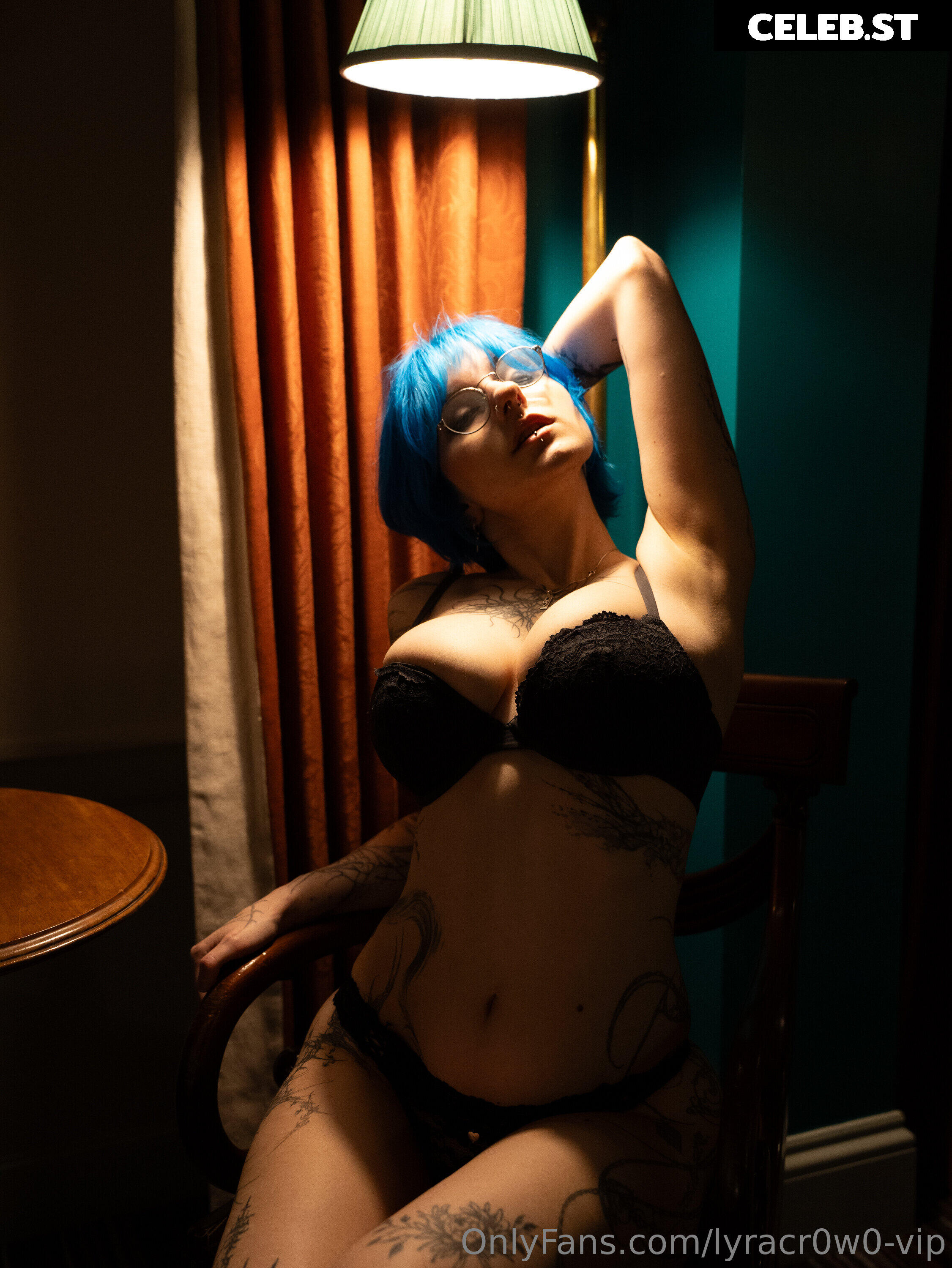 Lyra Crow | lyracr0w0 Image 24591983