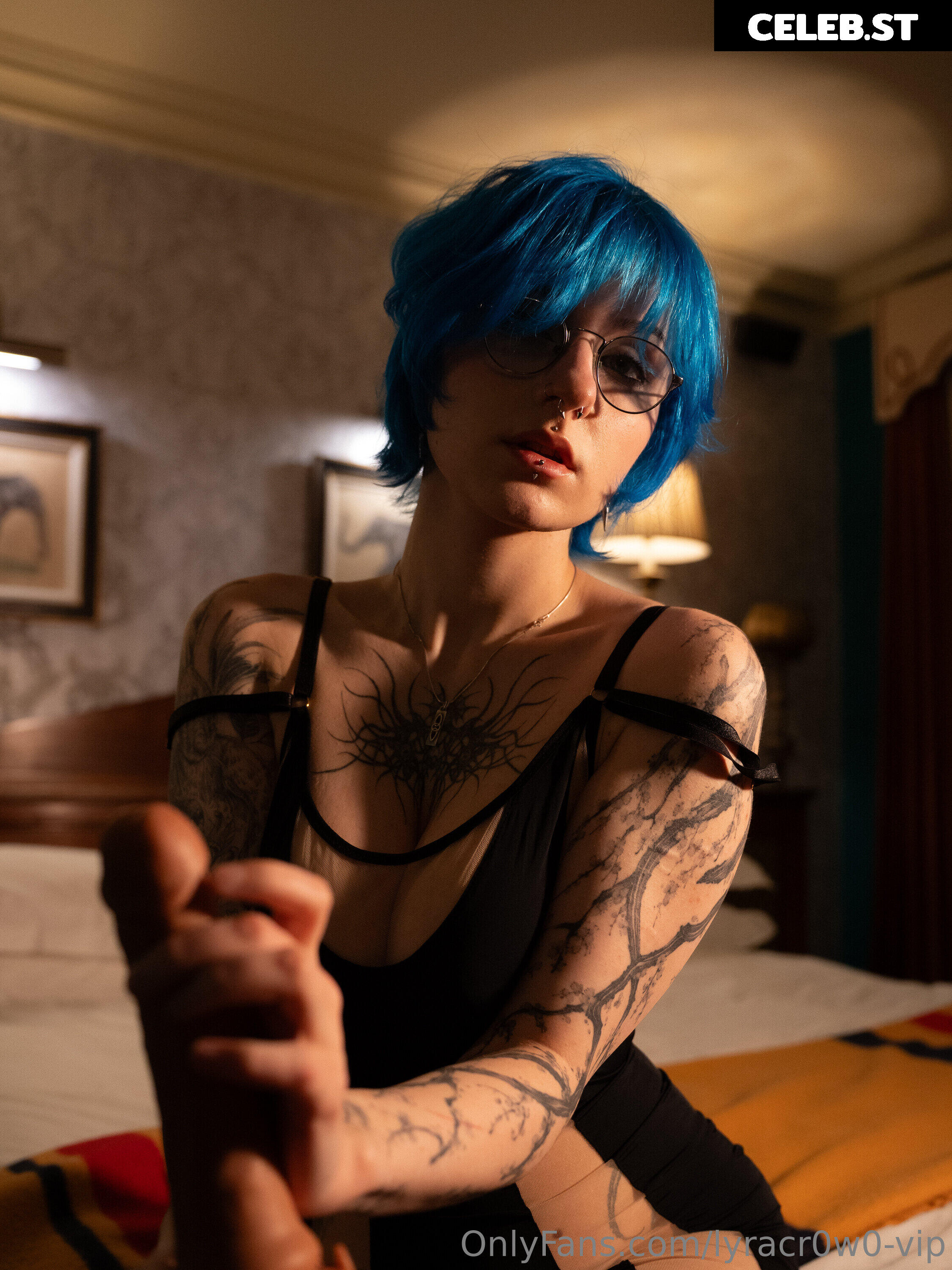 Lyra Crow | lyracr0w0 Image 24591989