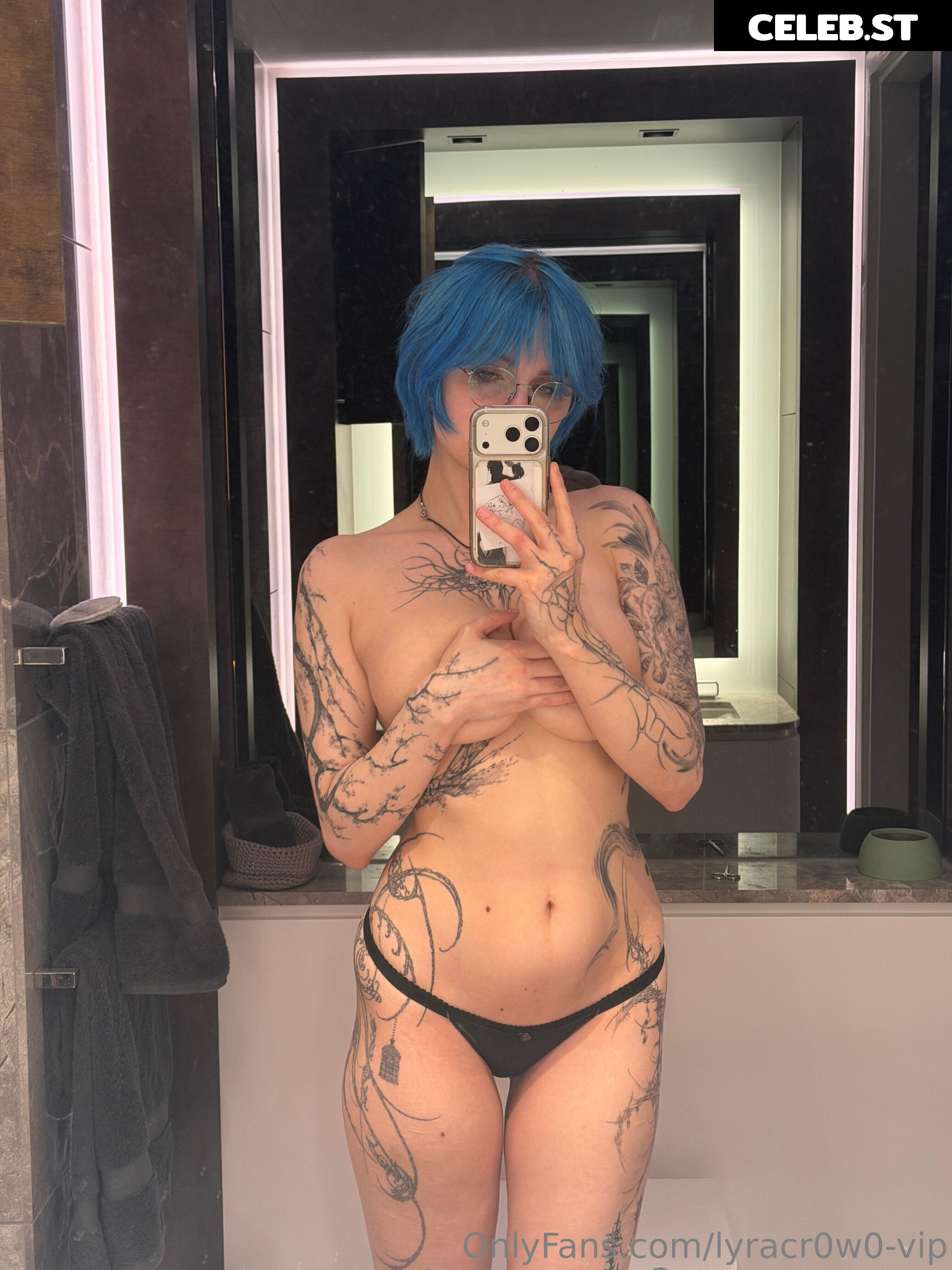 Lyra Crow | lyracr0w0 Image 24592152