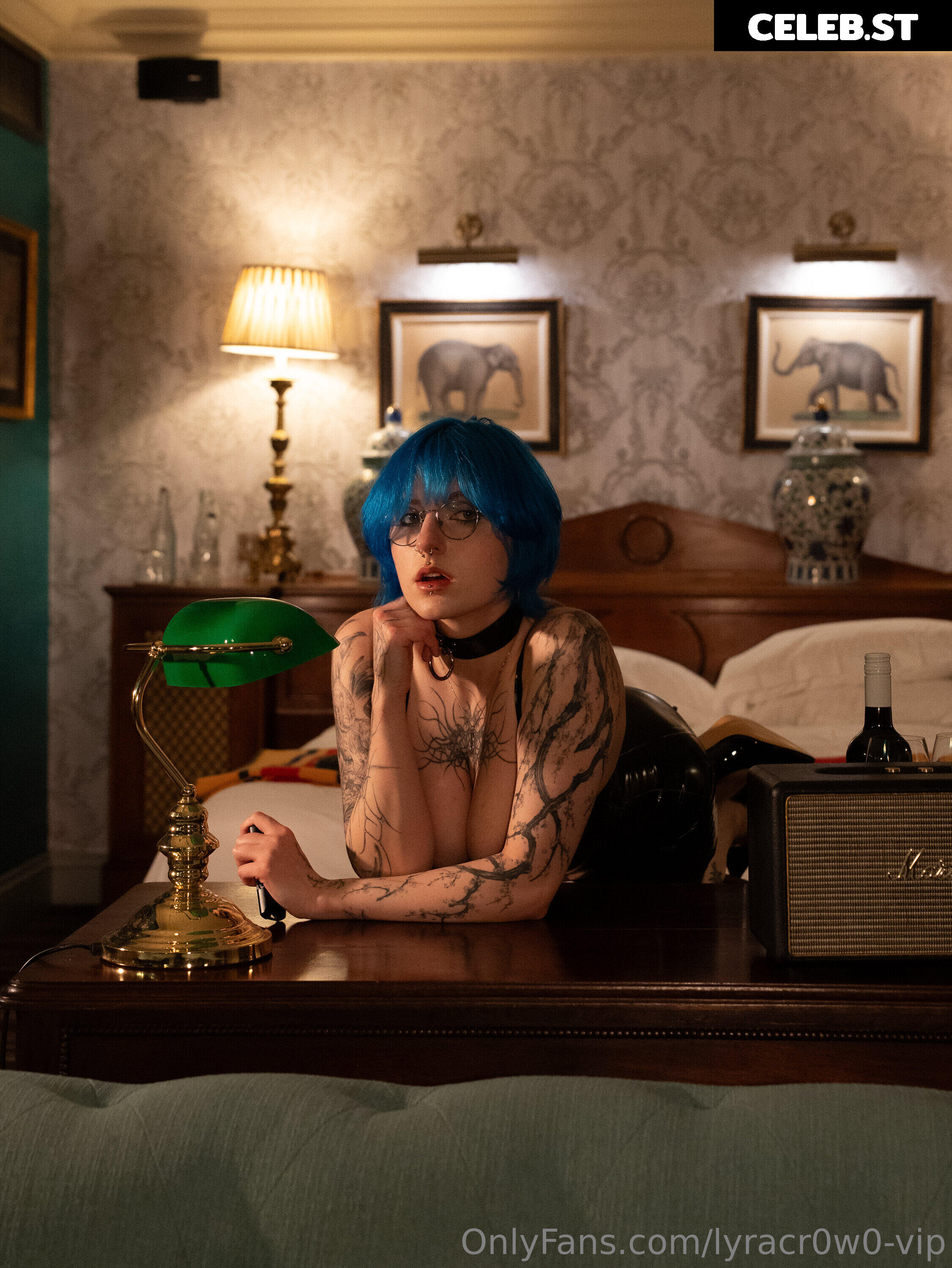 Lyra Crow | lyracr0w0 Image 24592172