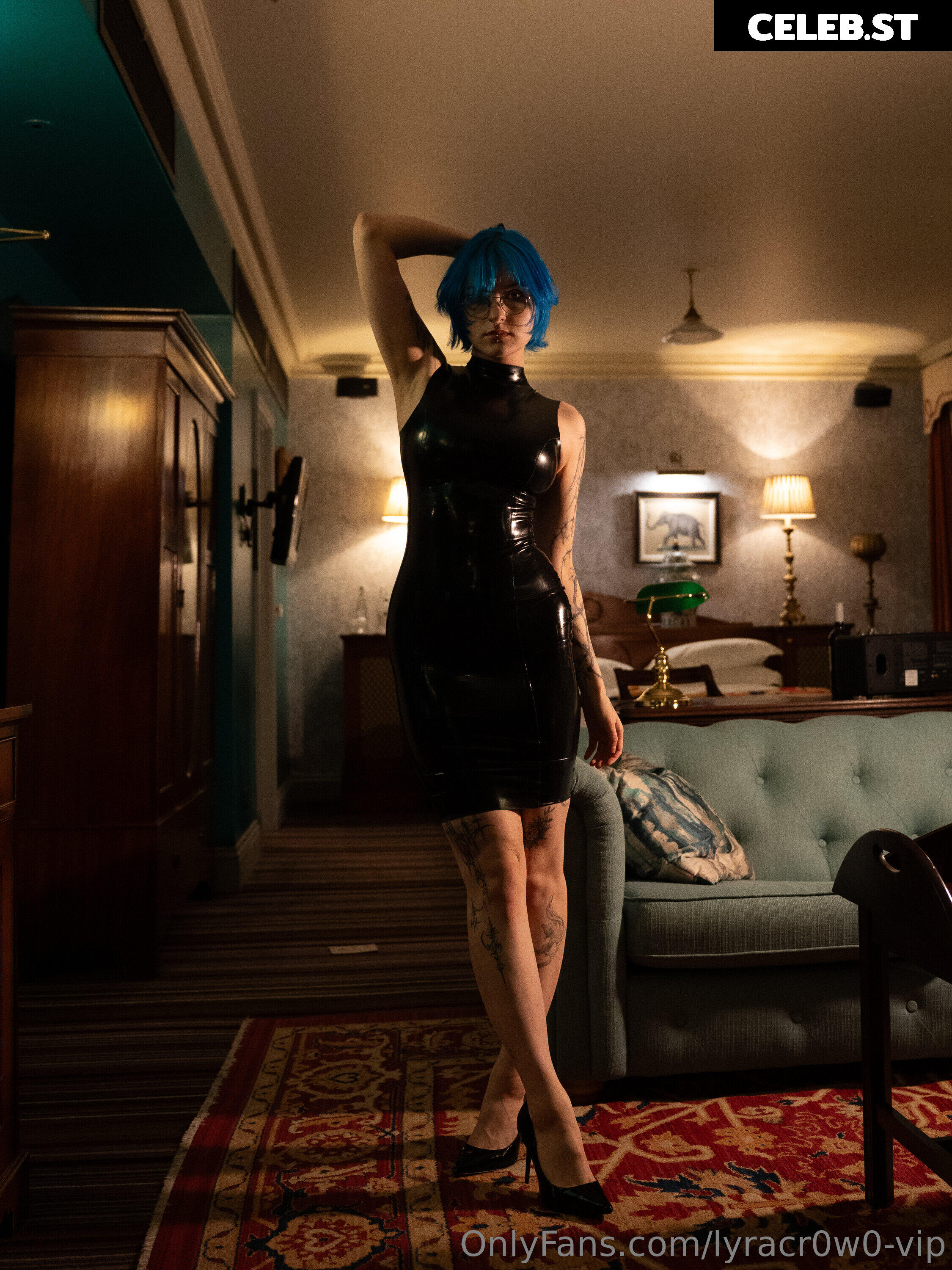 Lyra Crow | lyracr0w0 Image 24592080